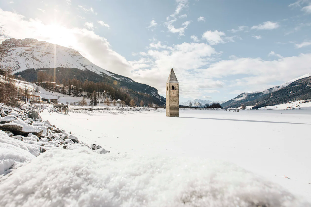 Reschensee lake in Vinschgau/Val Venosta