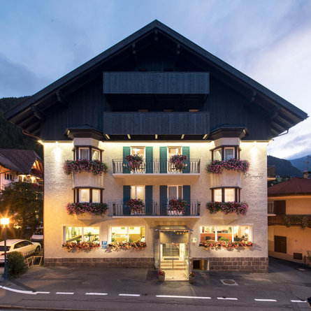 Garni-Hotel  Planaces St.Ulrich 2 suedtirol.info