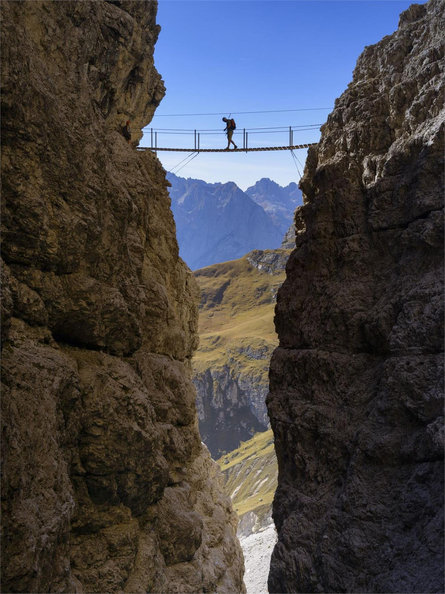 Klettersteig: Dolomiten ohne Grenzen - Etappe 1 – Rifugio Lunelli – Rifugio Berti/Rifugio Carducci Sexten 3 suedtirol.info