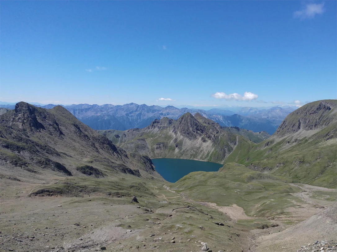 From the Fane Alm mountain pasture to the wilde see lake and up to the wilde kreuzspitze peak