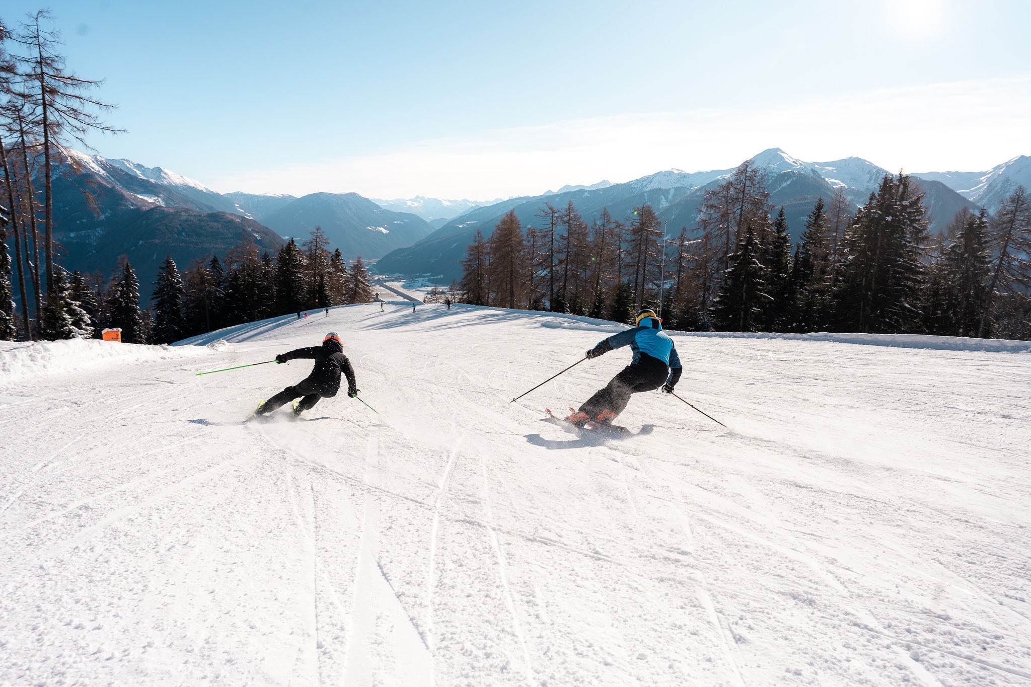 Zwei Skifahrer am Rosskopf