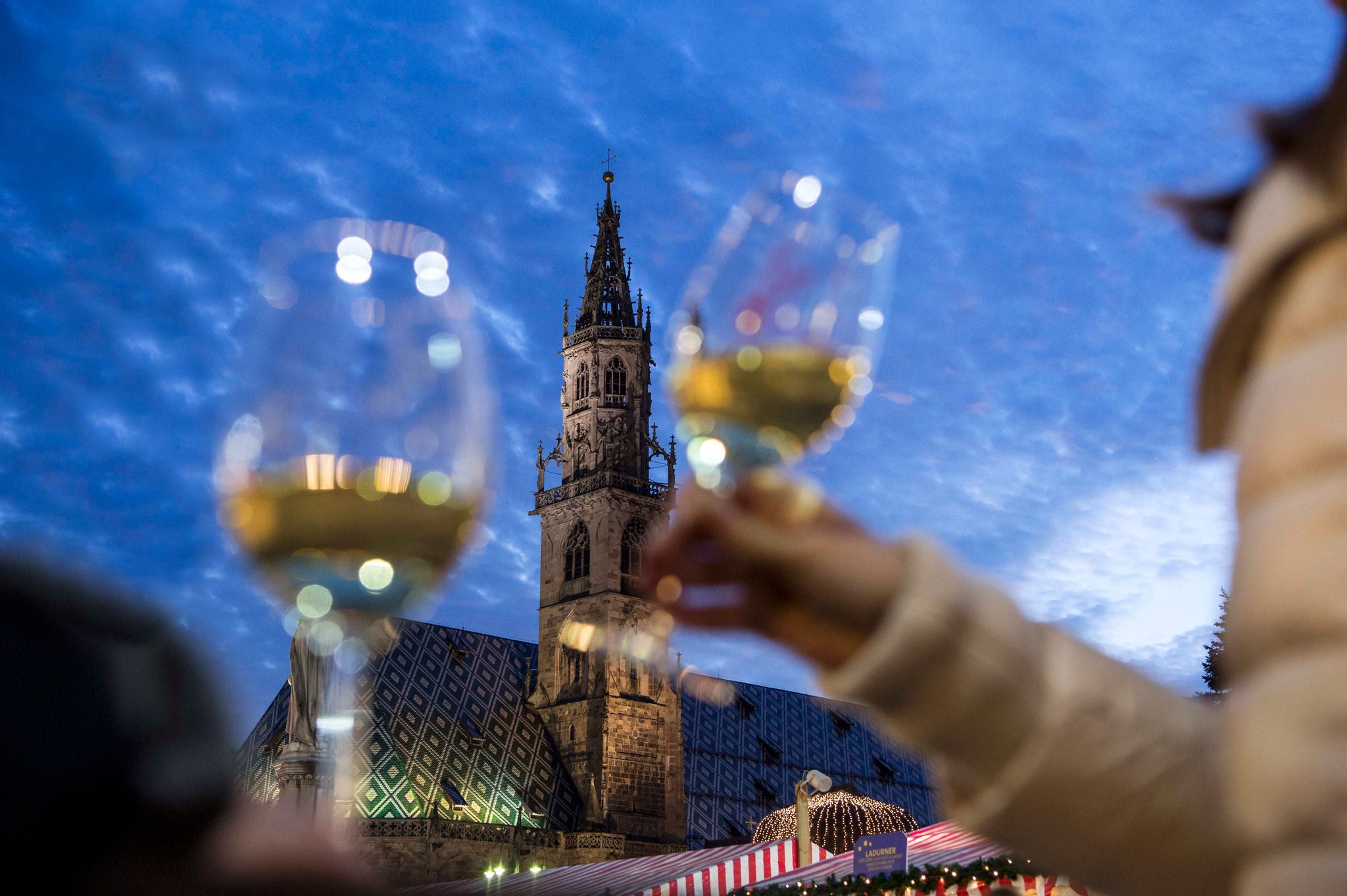 Aperitif am Waltherplatz von Bozen