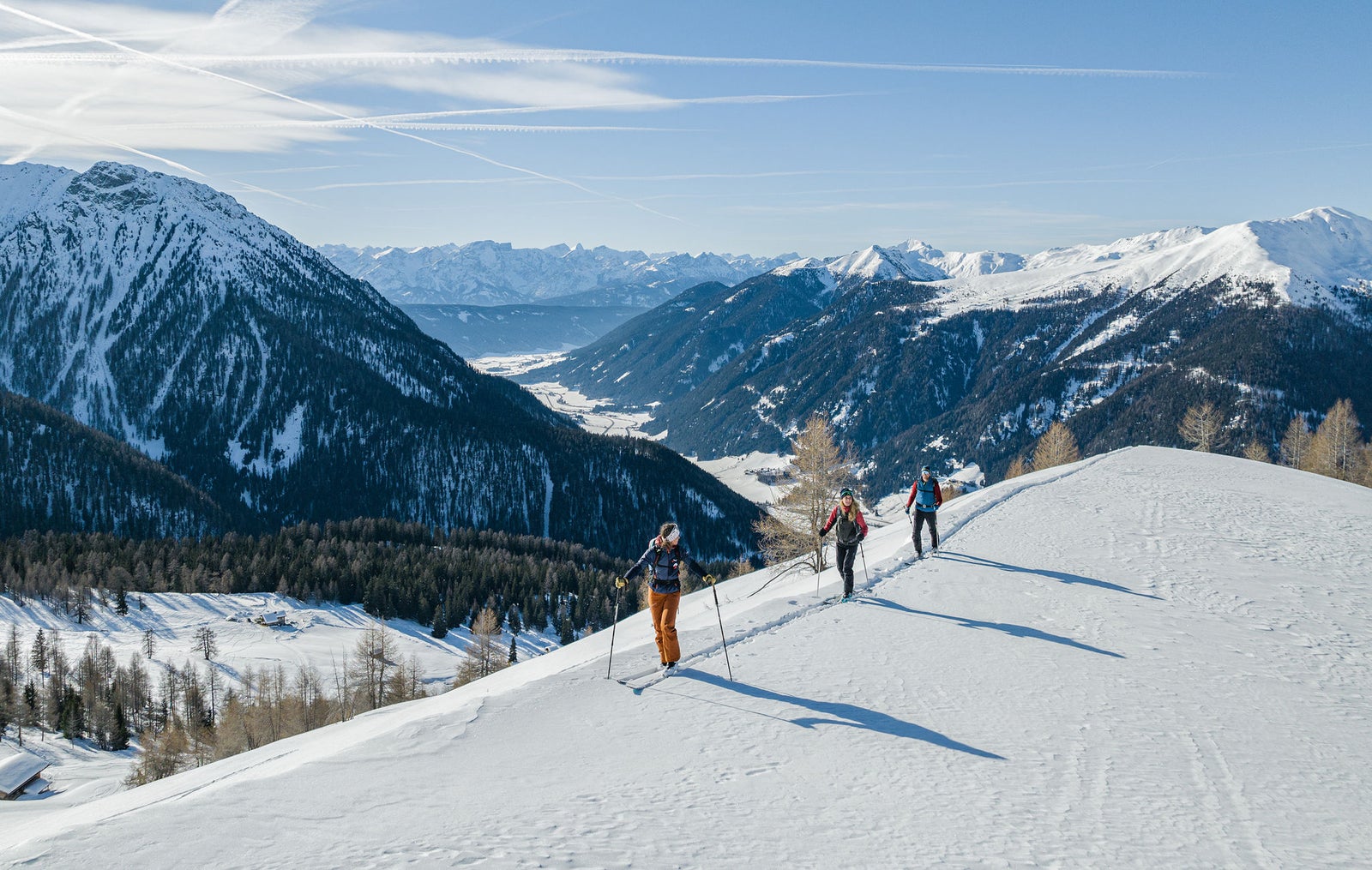 Drei Skitourengeher im Gsiesertal