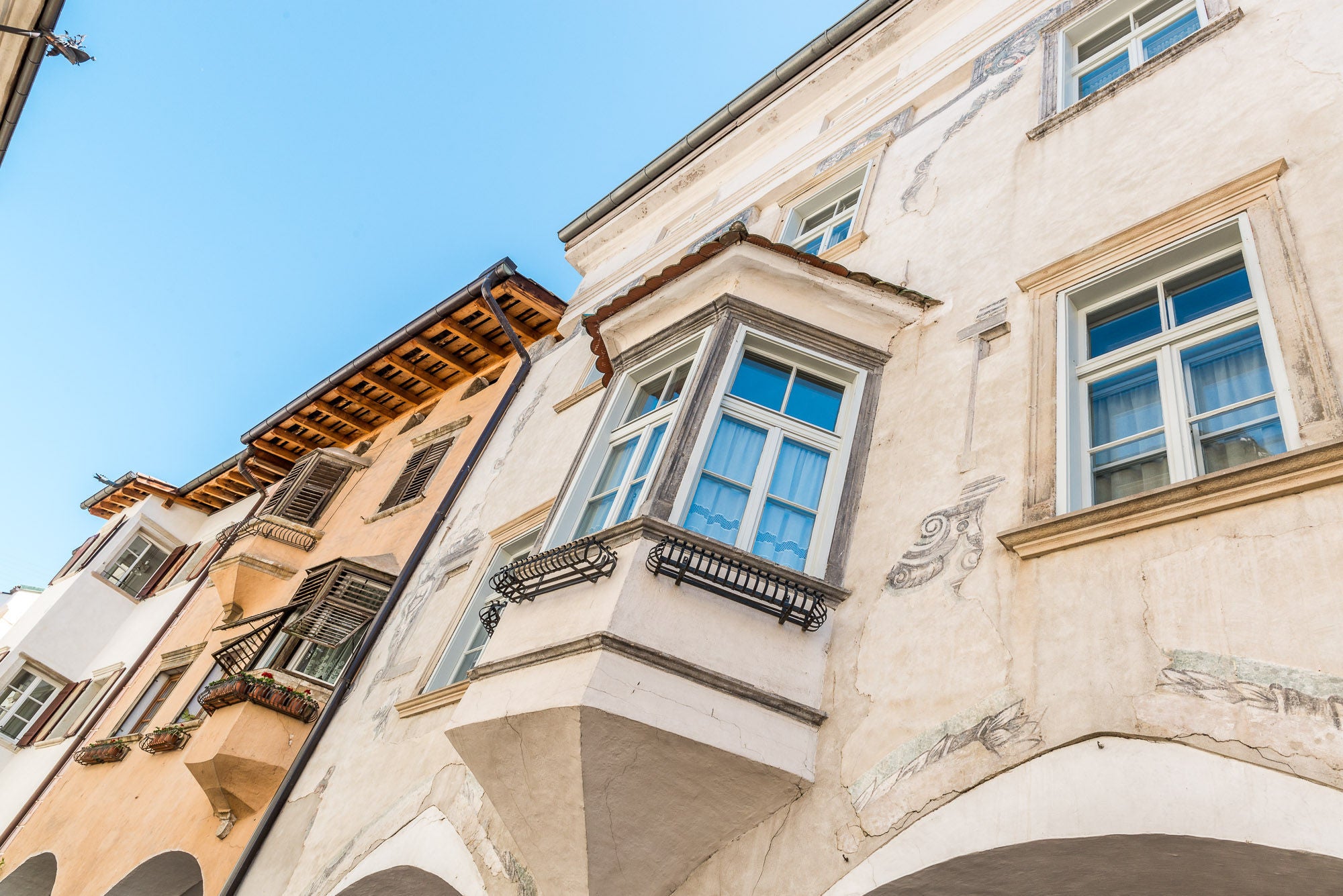 Altbau mit Erker in Neumarkt
