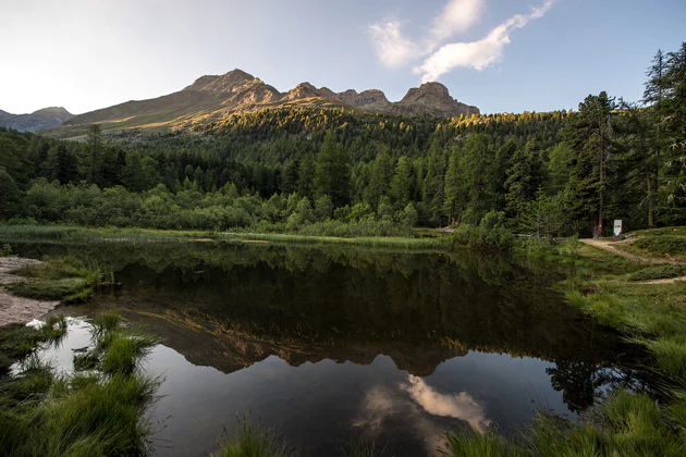 Lake with peaks in the background on the Ortler High Mountain Trail 