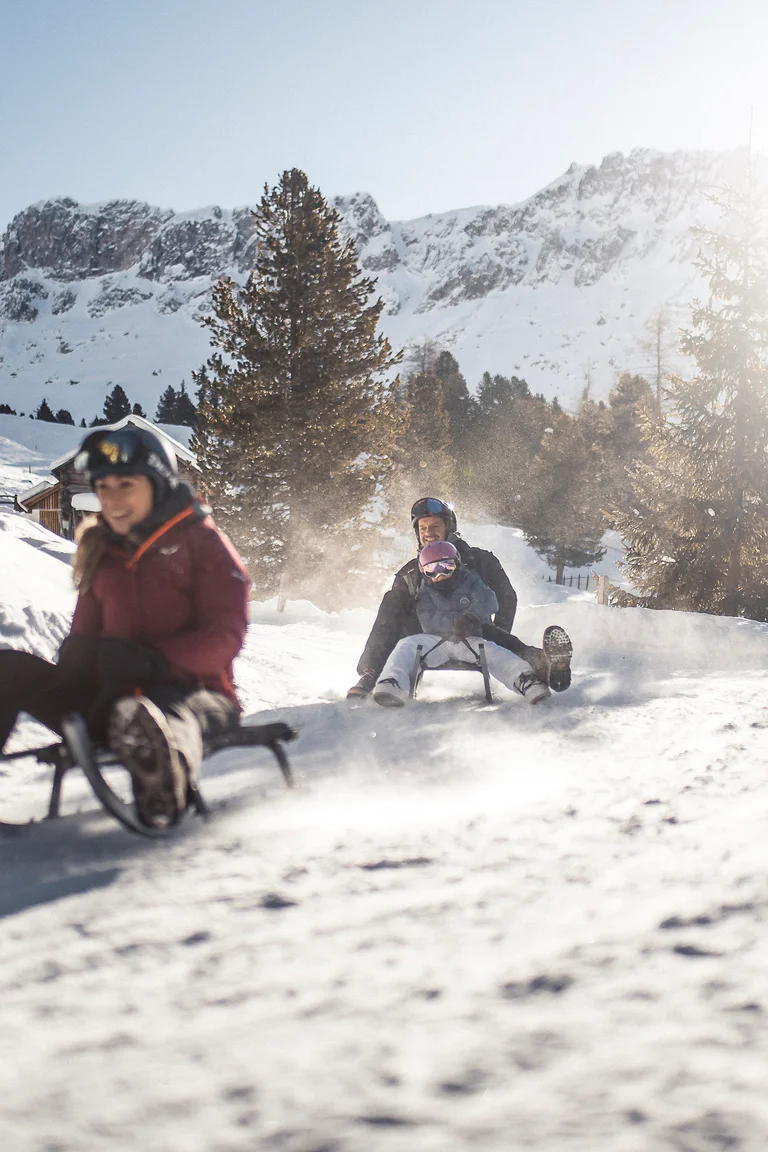 Faire de la luge dans le Sud-Tyrol