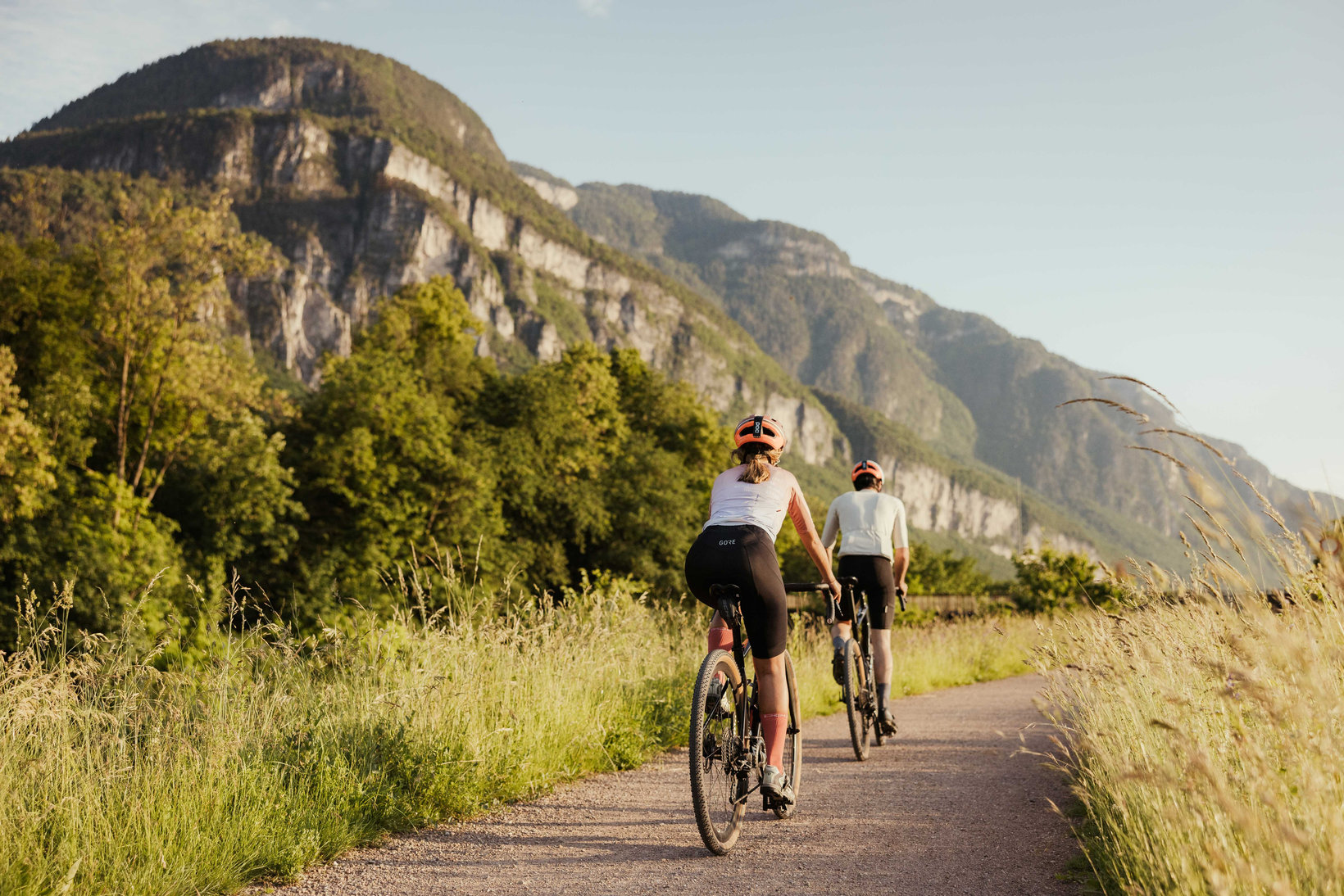 Piste ciclabili a valle lungo la Strada del Vino dell'Alto Adige