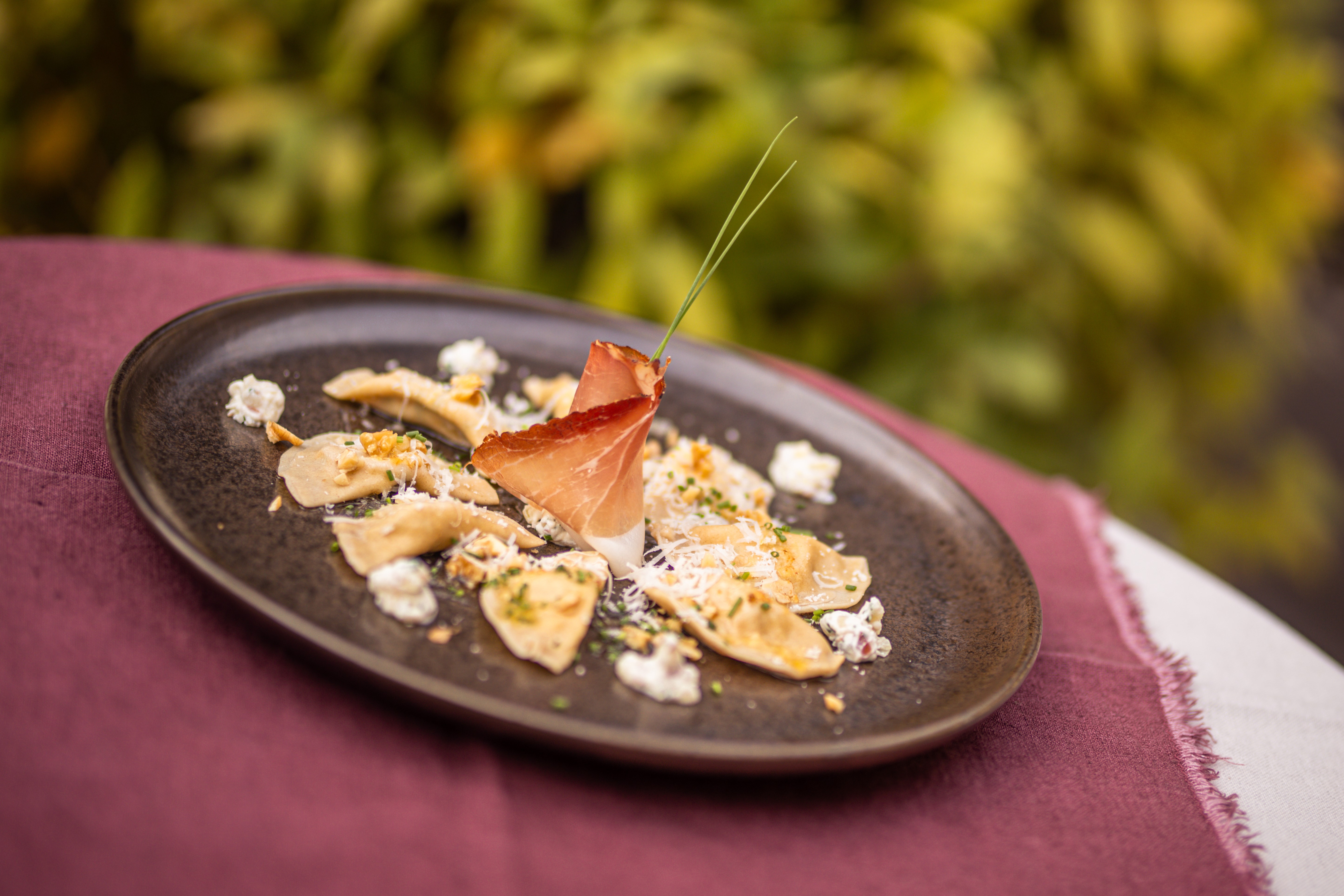 Schlutzkrapfen mit Südtiroler Speck g.g.A. - #1 - sudtirol.info