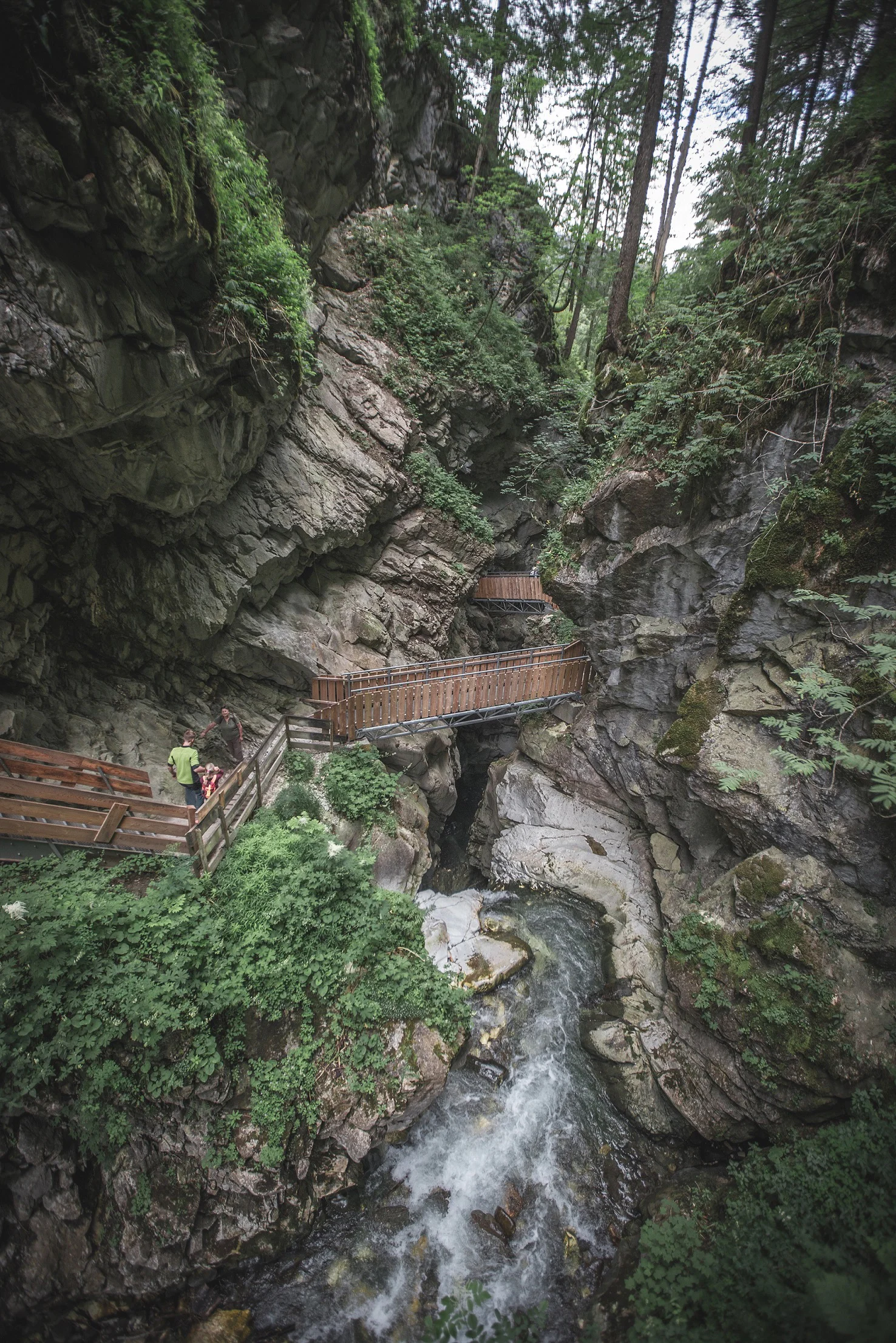 Two people at the natural monument of the Gilfenklamm gorge