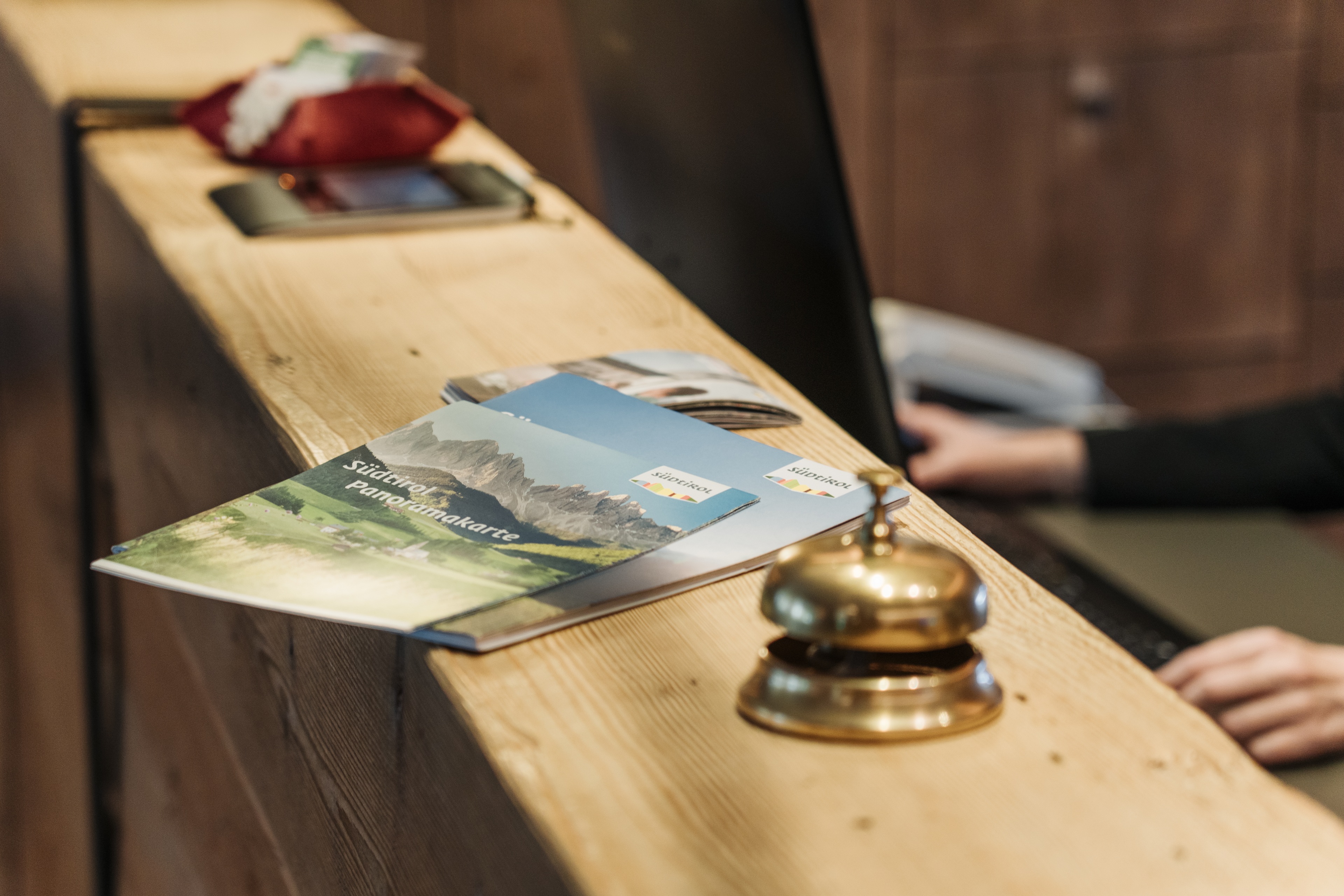 Reception di un hotel in Alto Adige