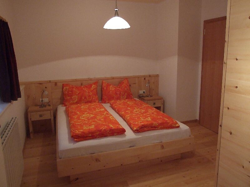 bedroom (ap. 4