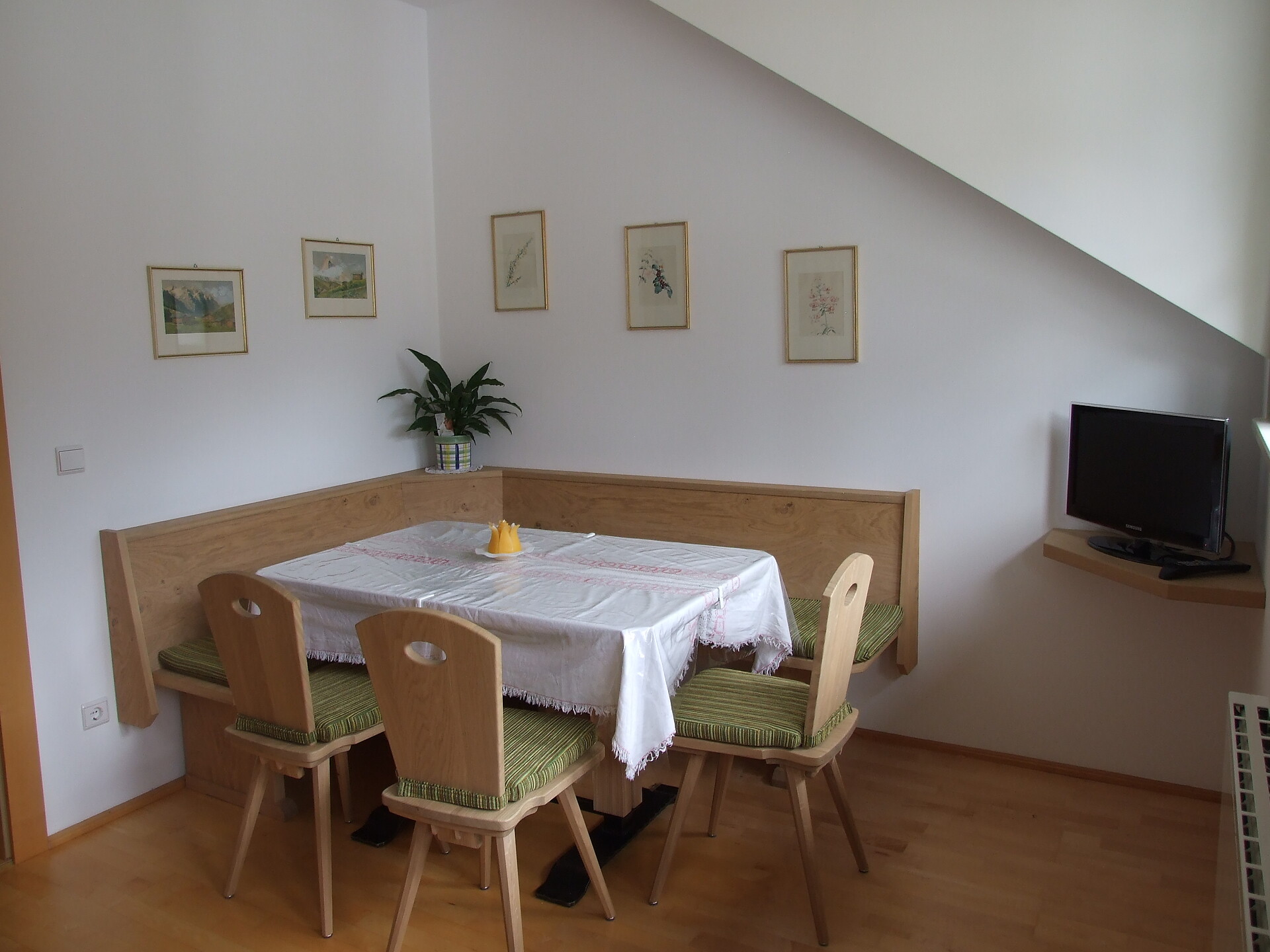 kitchen (app. 4