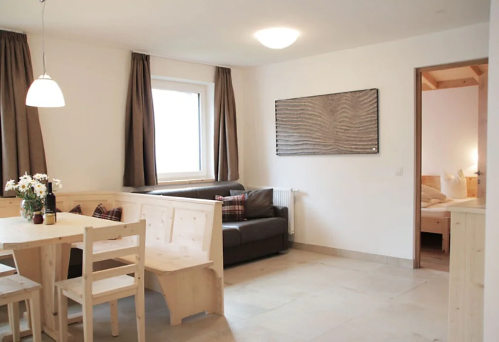 Villa Mayr Curon Venosta 10 suedtirol.info