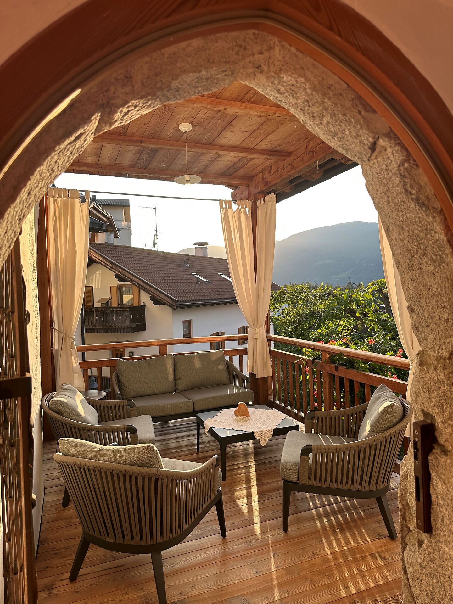 Ansitz Zehentner -  - #29 - suedtirol.info