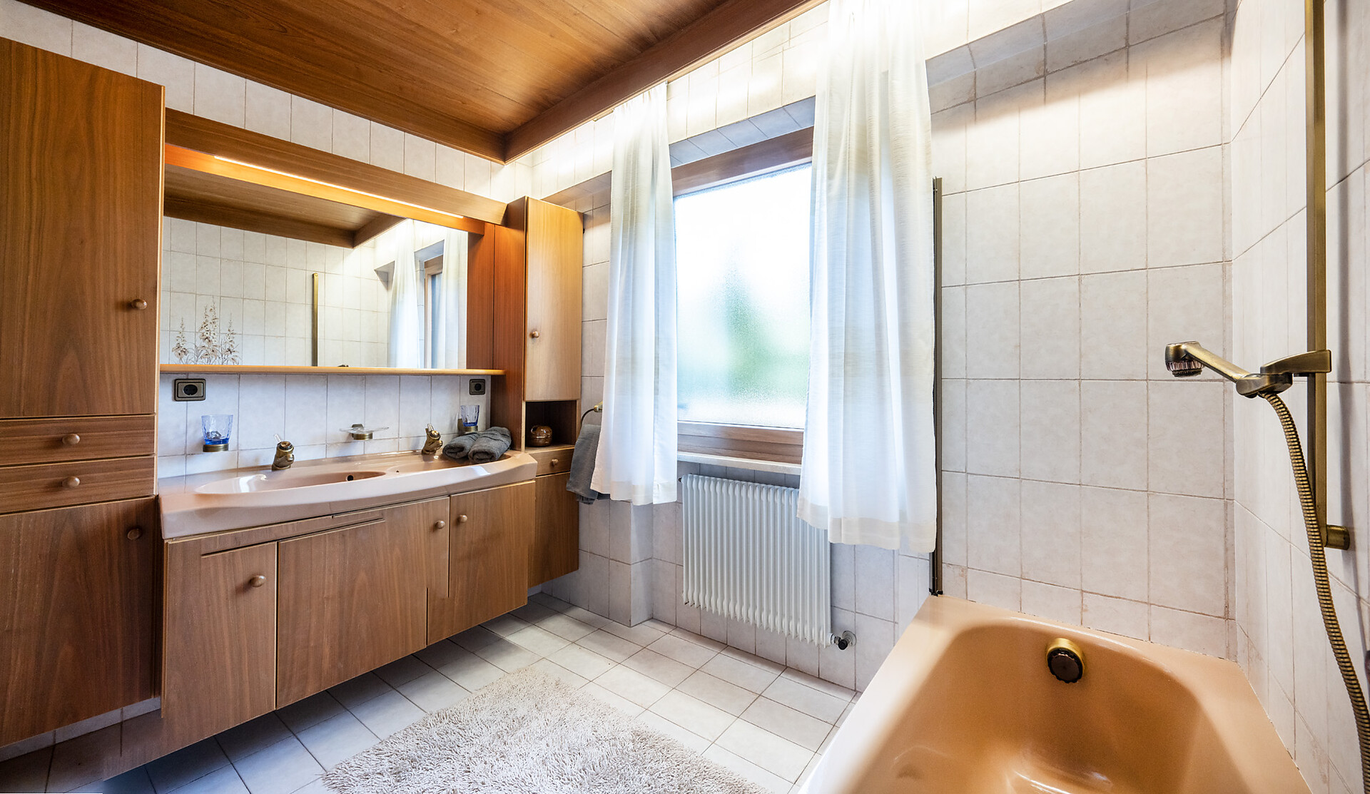 Bagno con vasca Home