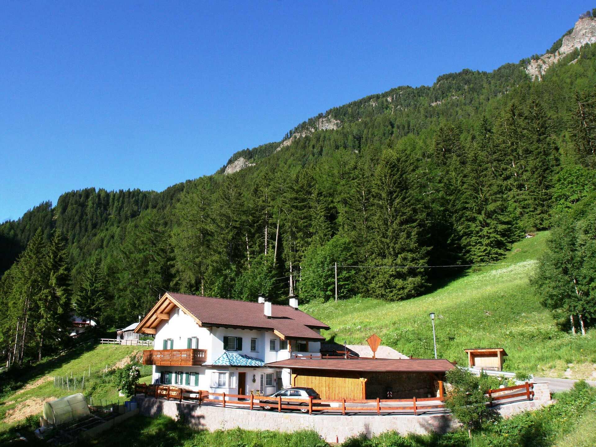 Apartments Cësa Vedla