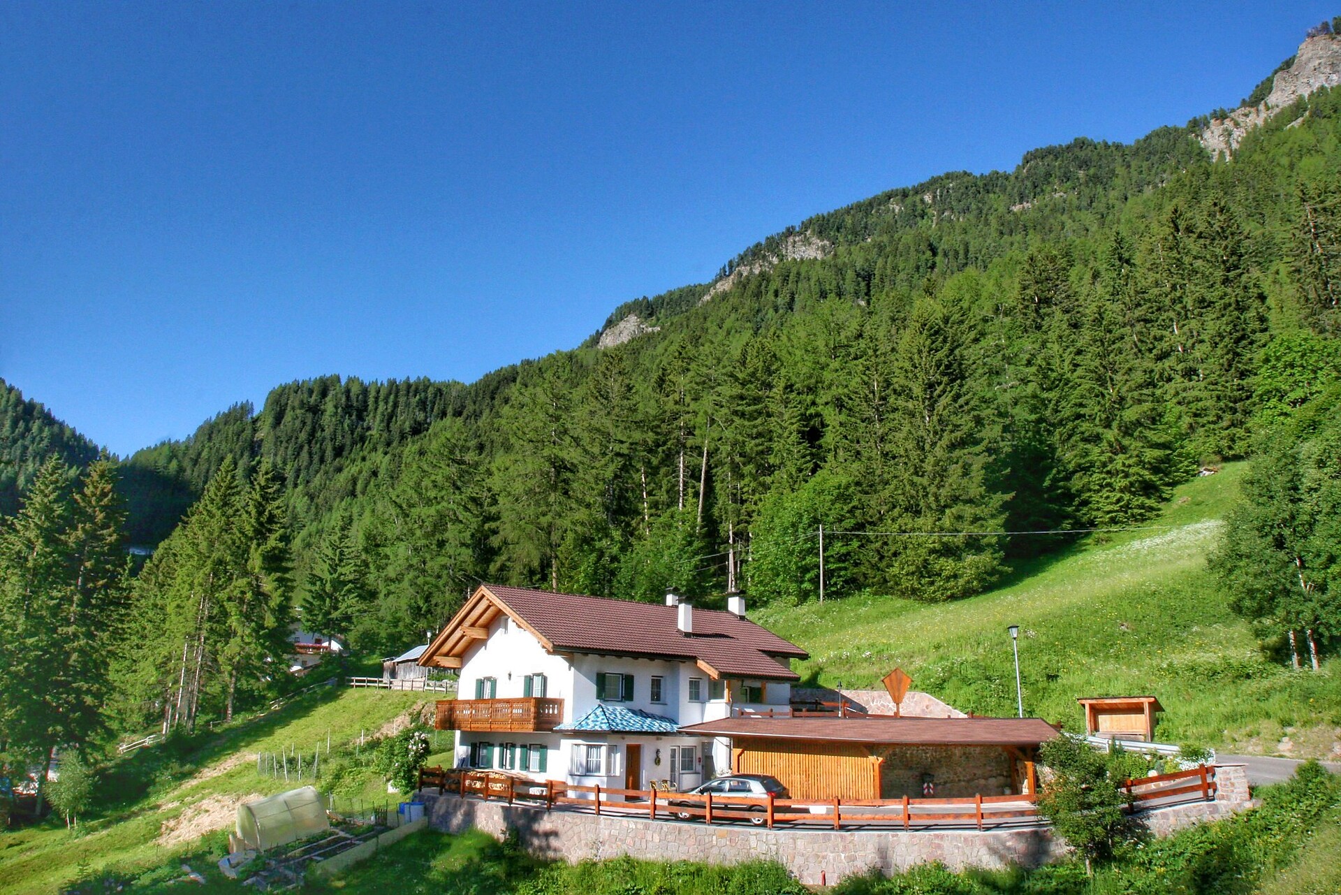 Apartments Cësa Vedla