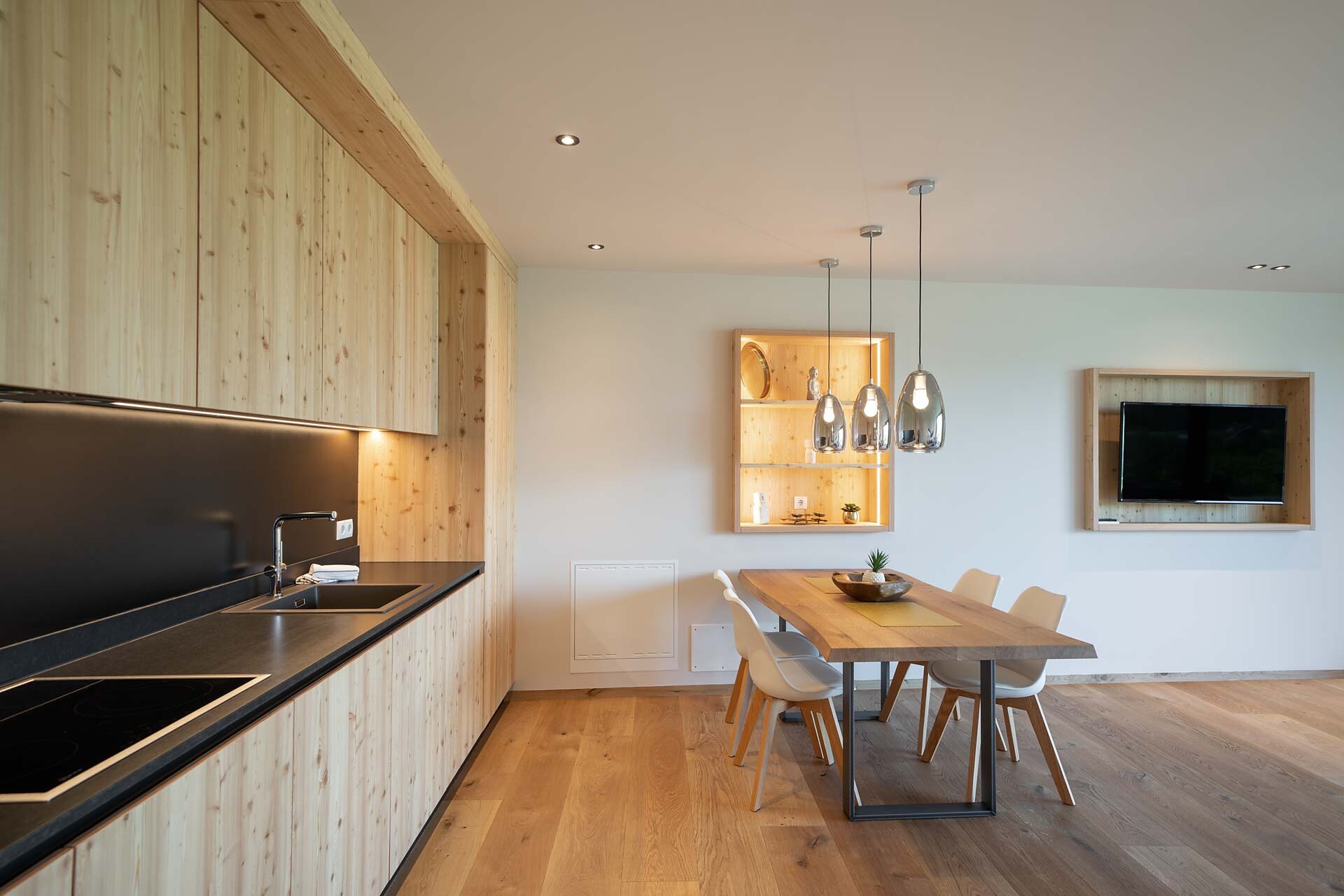 Aura Chalets
