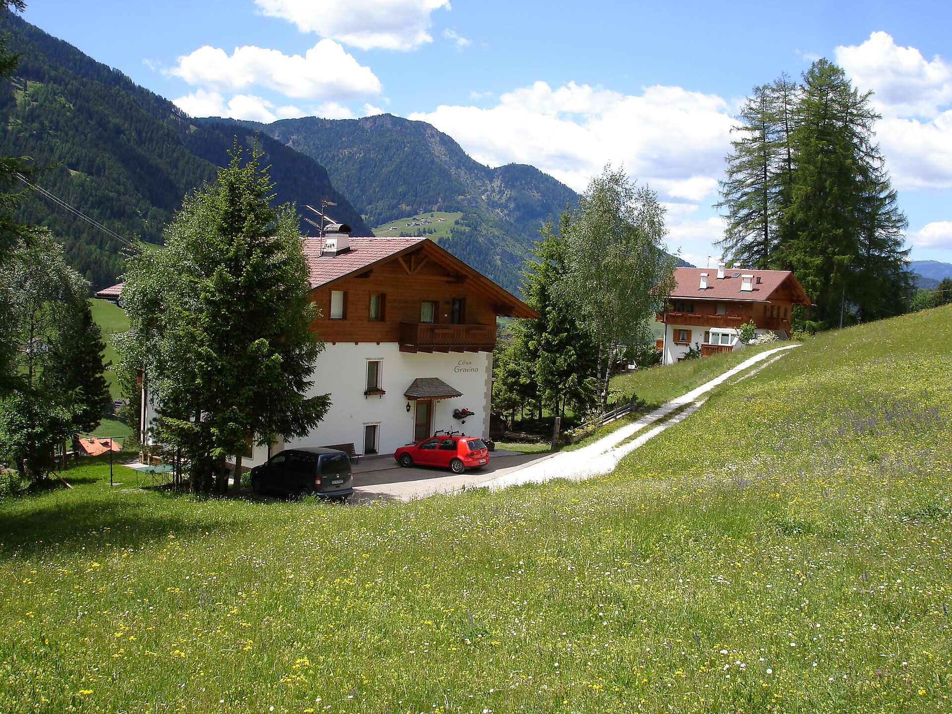Apartments Cësa Gravina