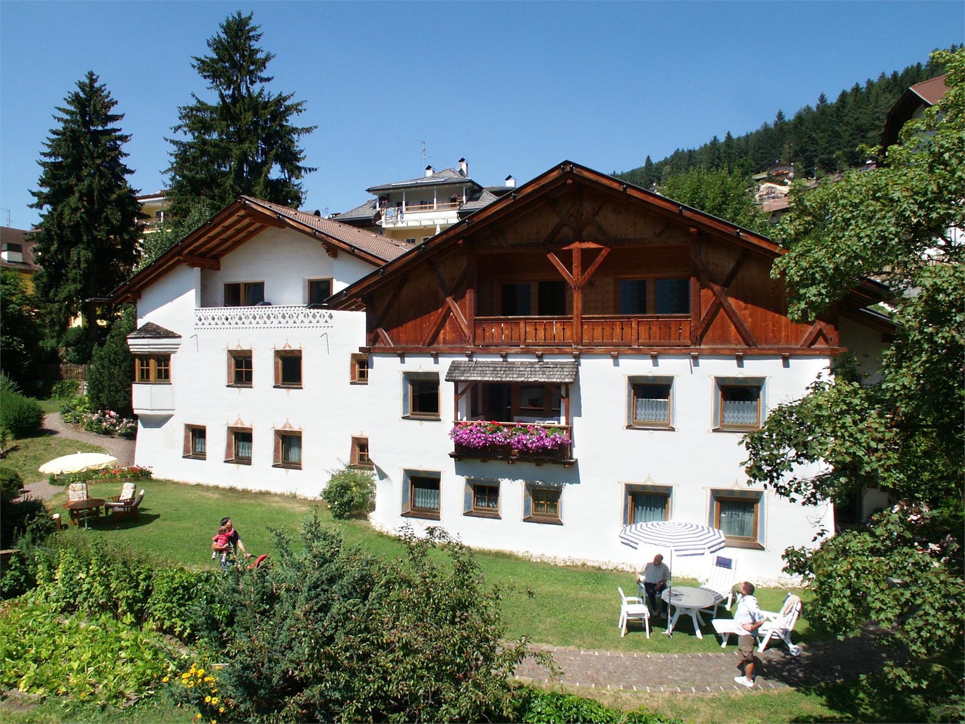 Apartments Cësa Valeria St.Ulrich 1 suedtirol.info