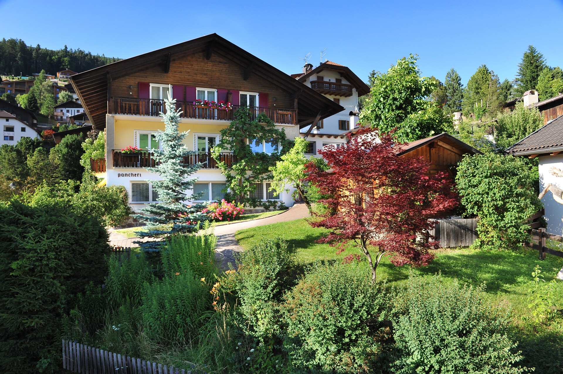Apartments Cësa Pancheri