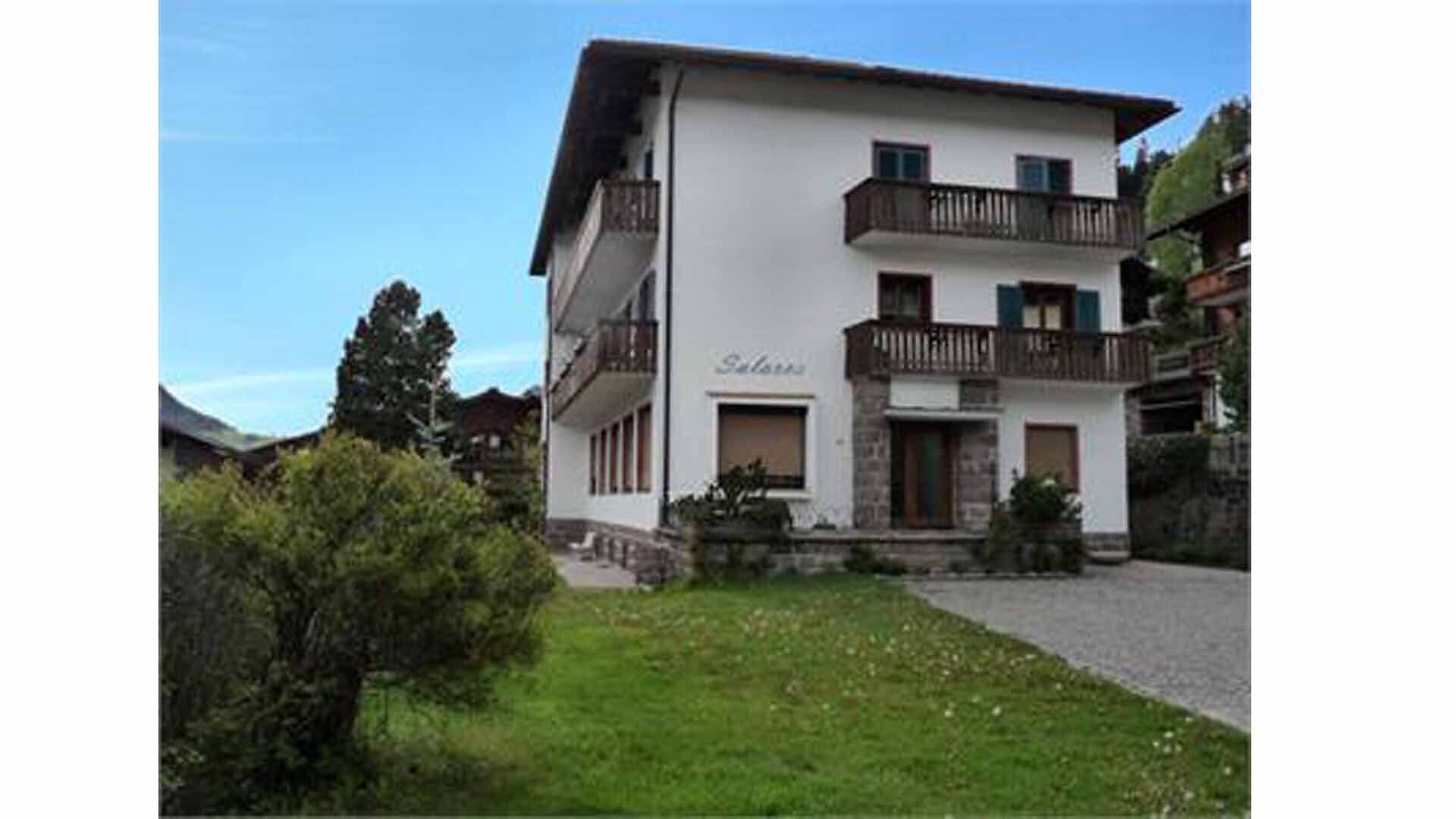 Apartments Salares