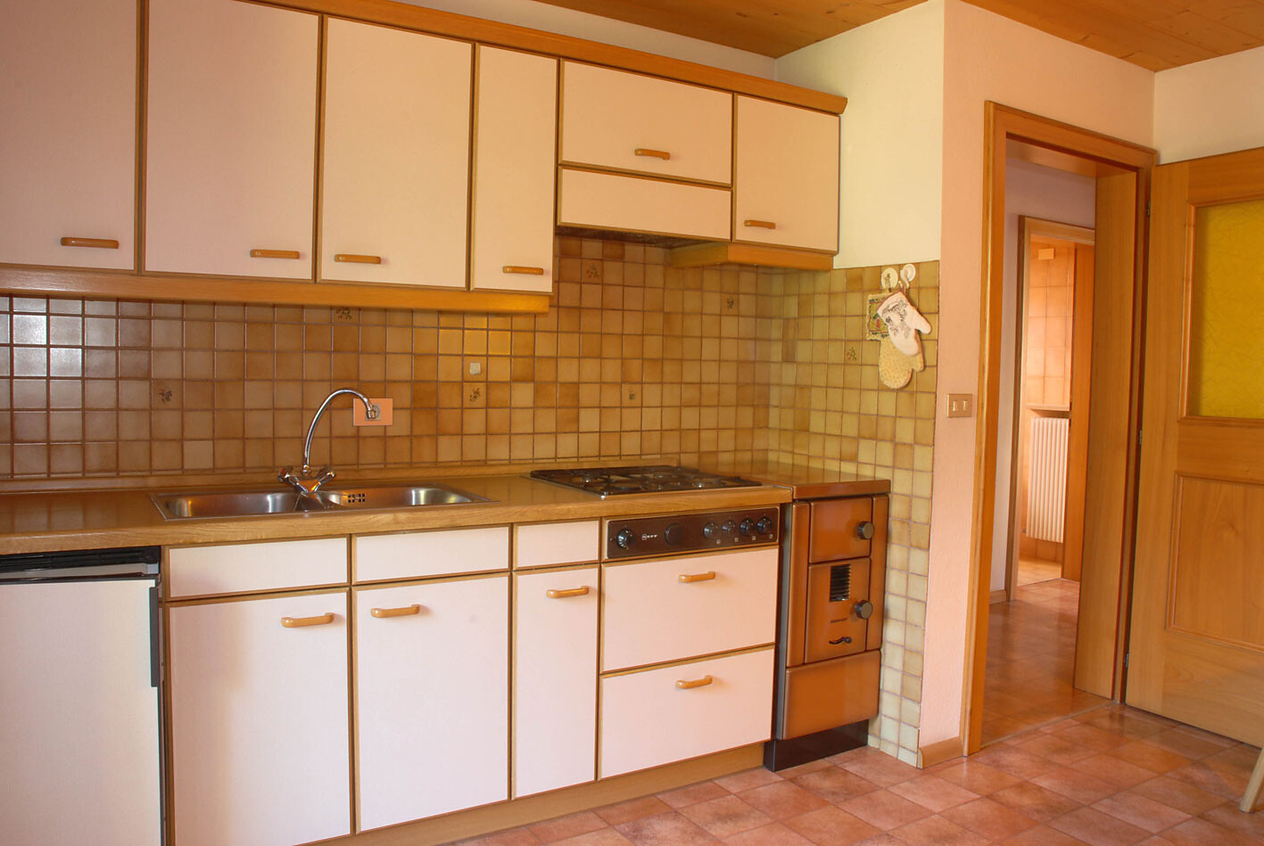 soggiorno con cucinino