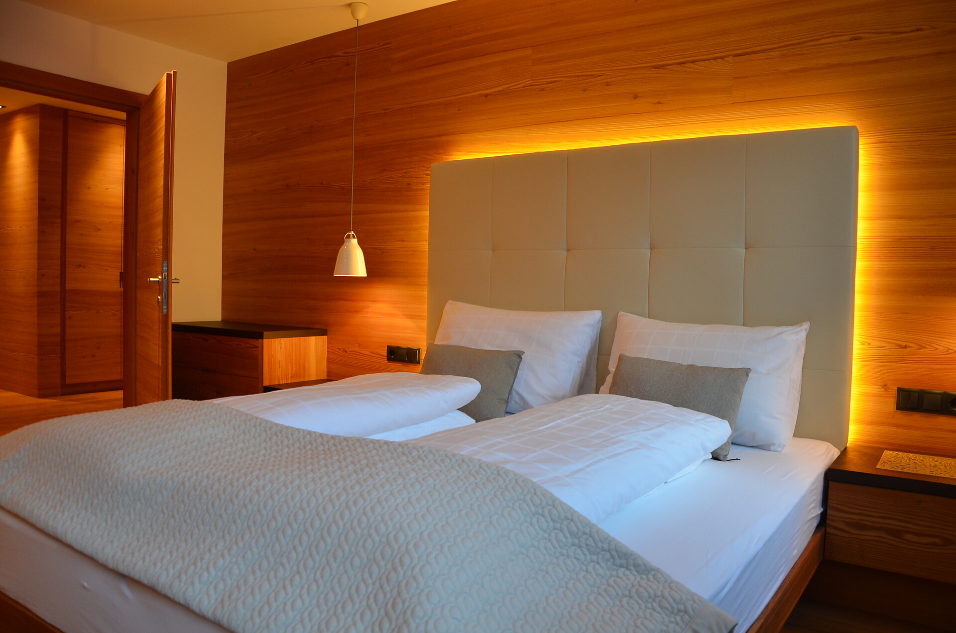 Apartments Riffeser Alma