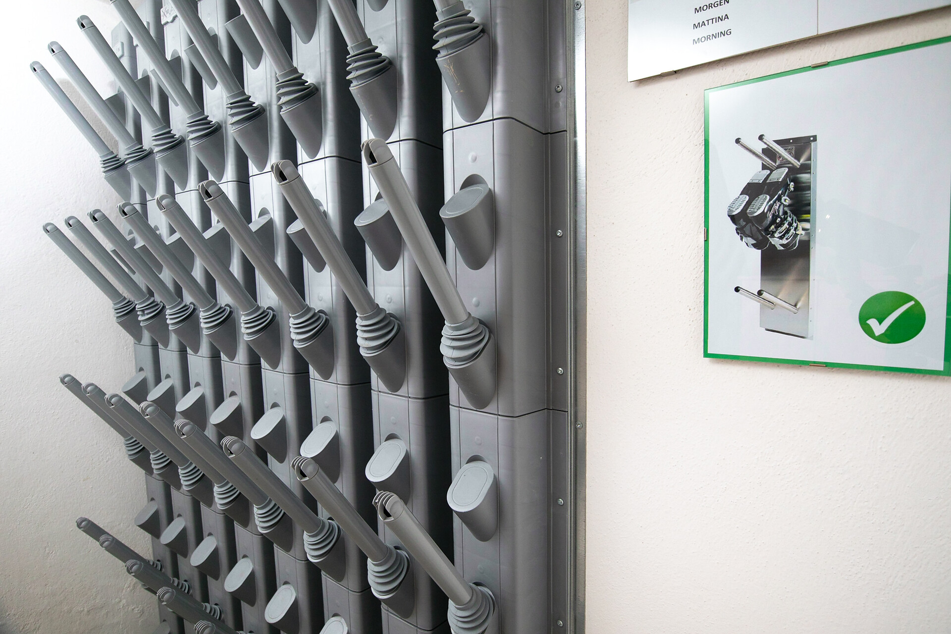 Ski boot dryer