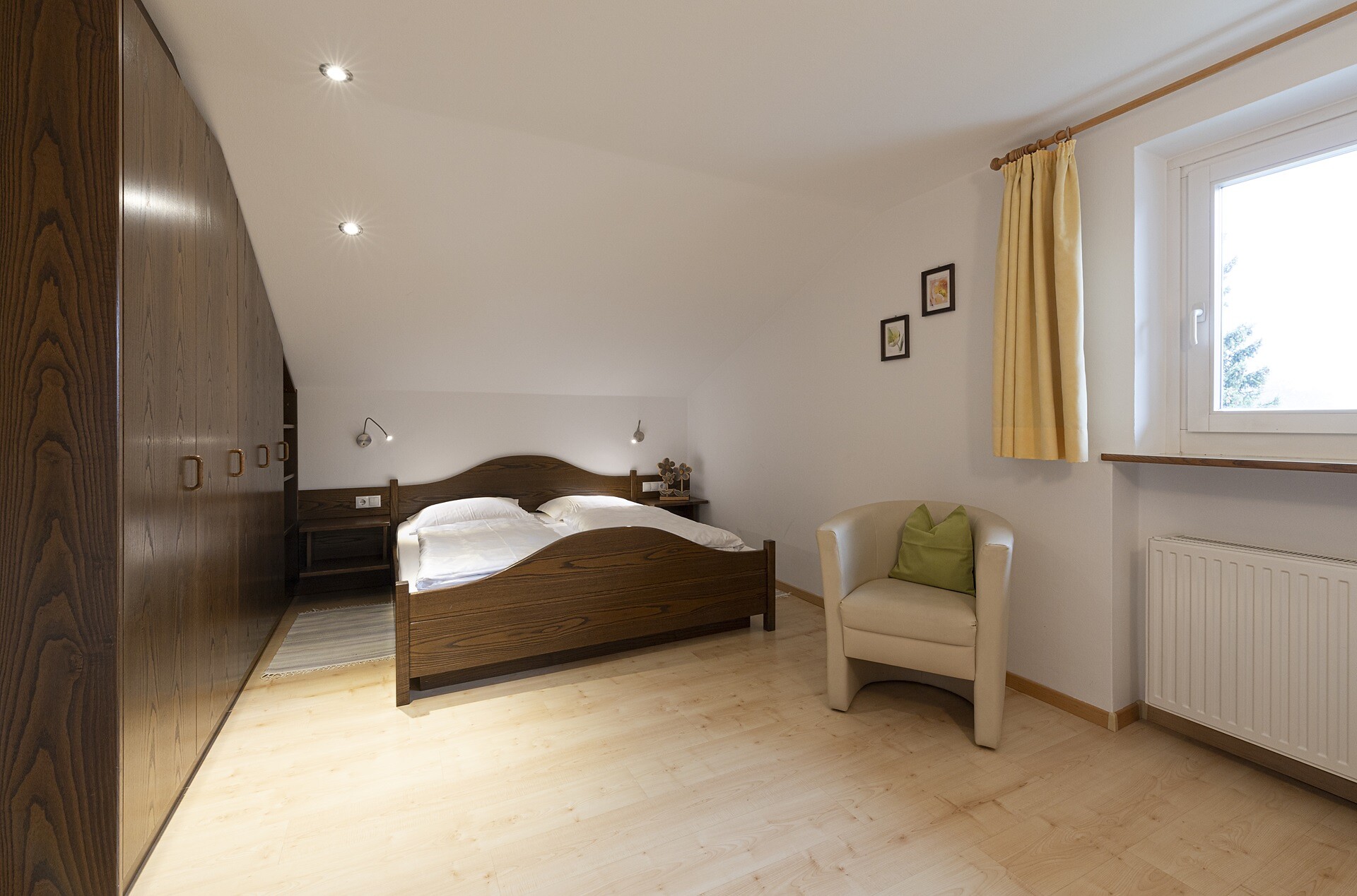 Apartment 4