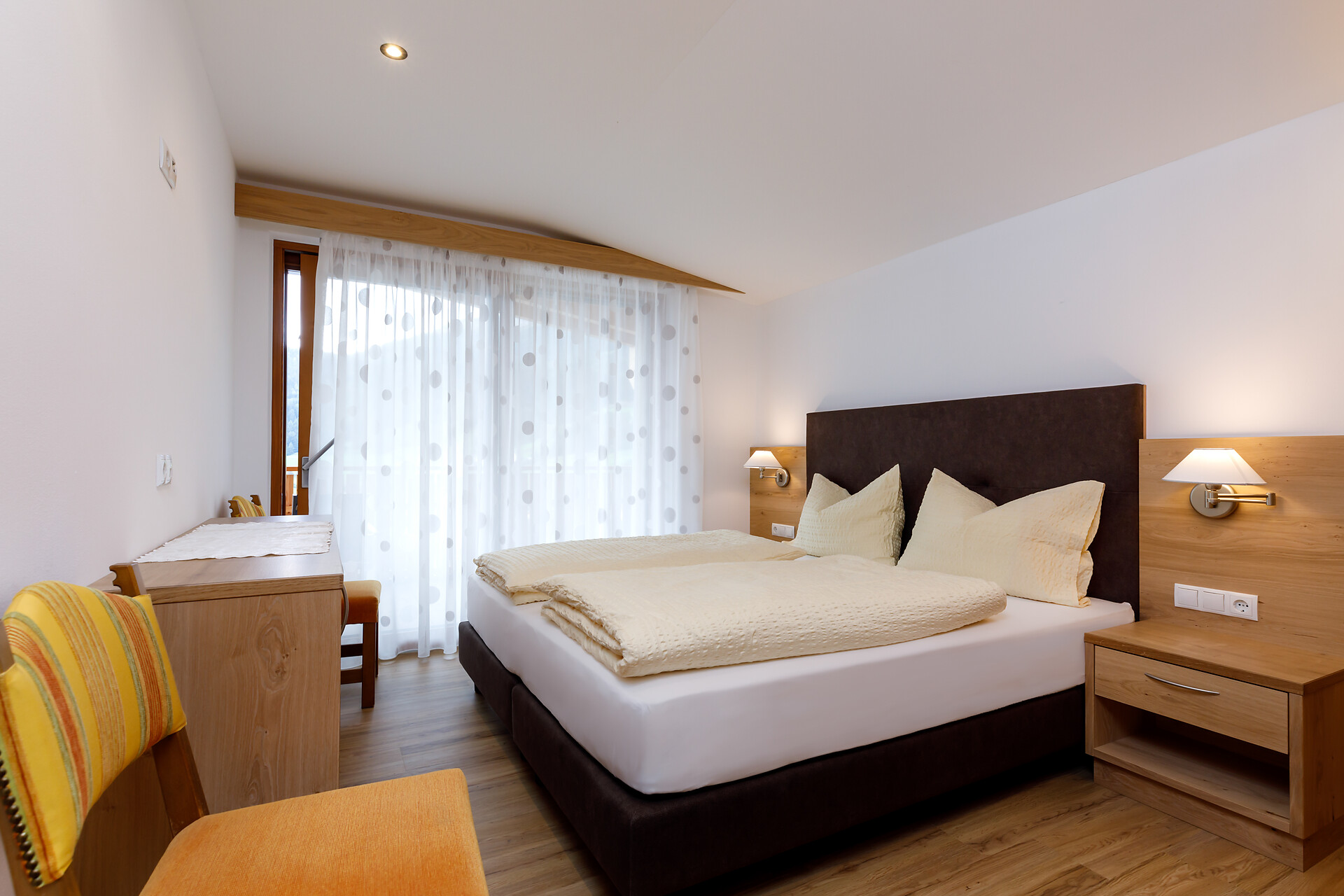 Typ E Seeblick Zimmer 1
