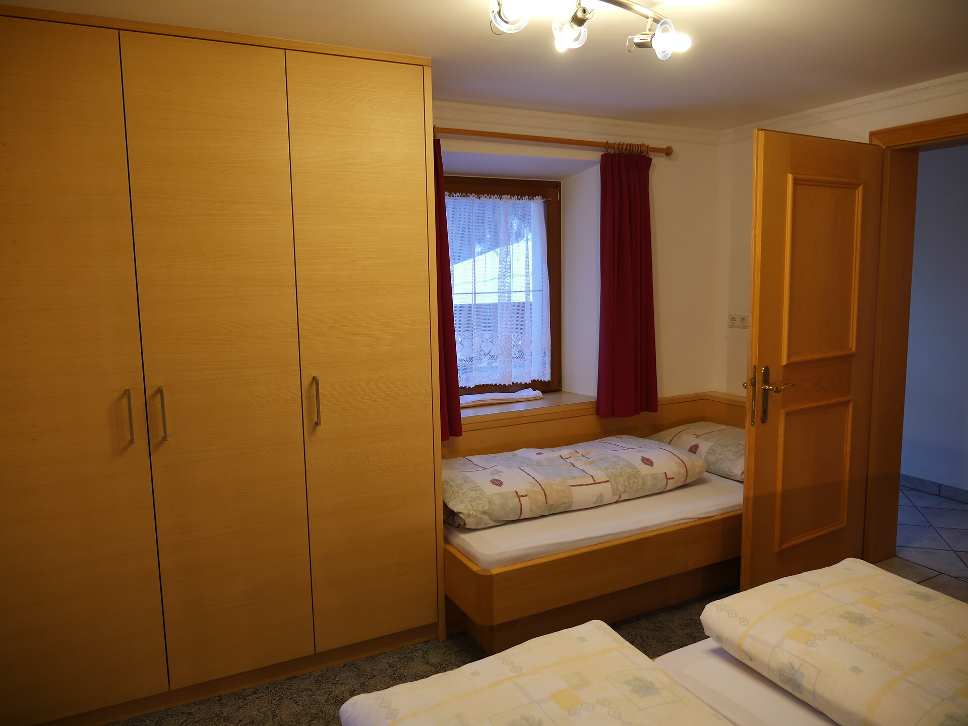 Zimmer Wohnung Erdgeschoss
