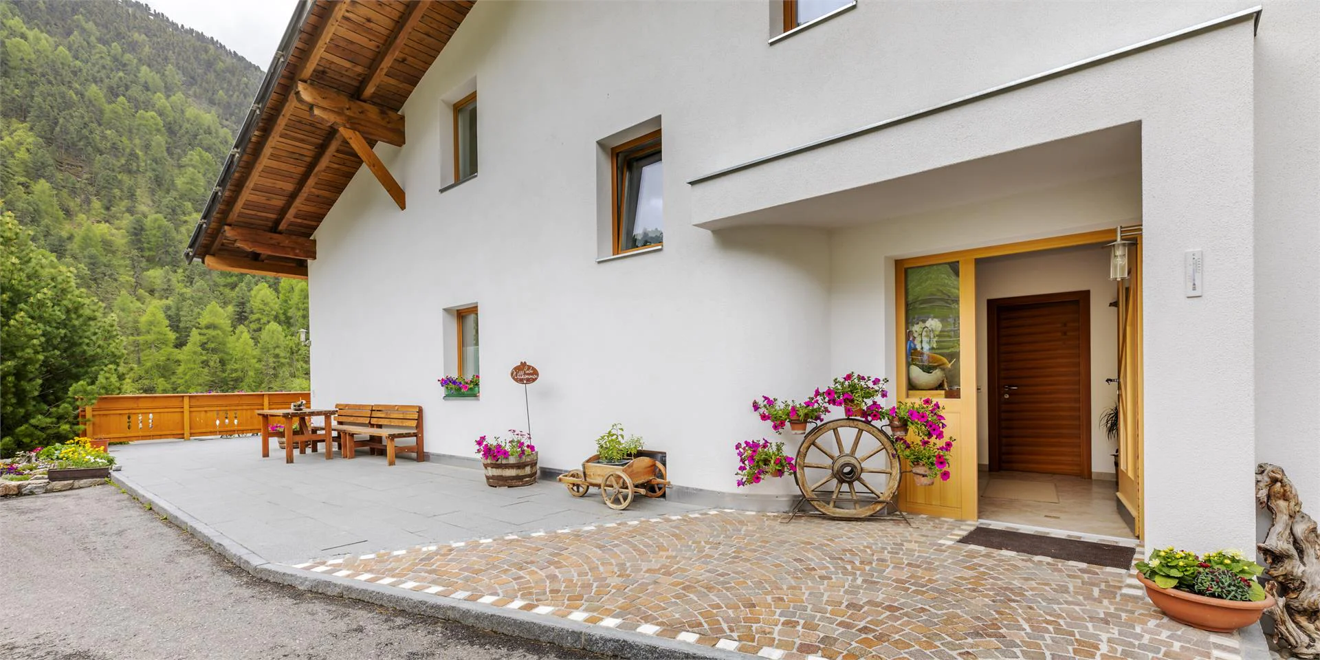 Ausserglieshof - Weisenhorn Malles 12 suedtirol.info