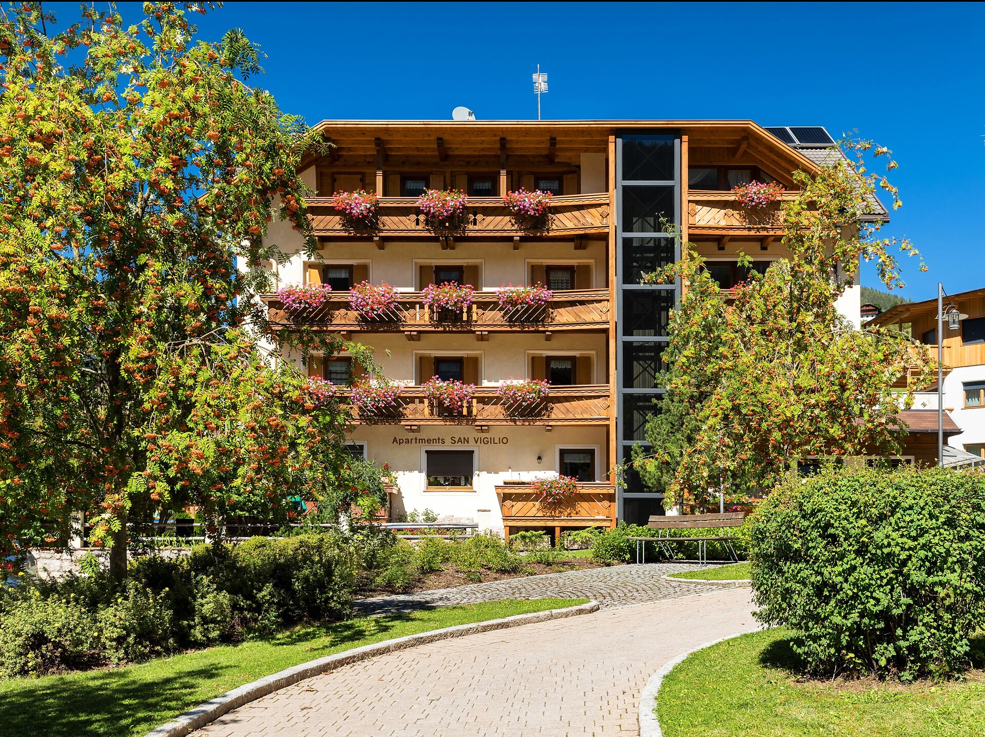 Apartments San Vigilio