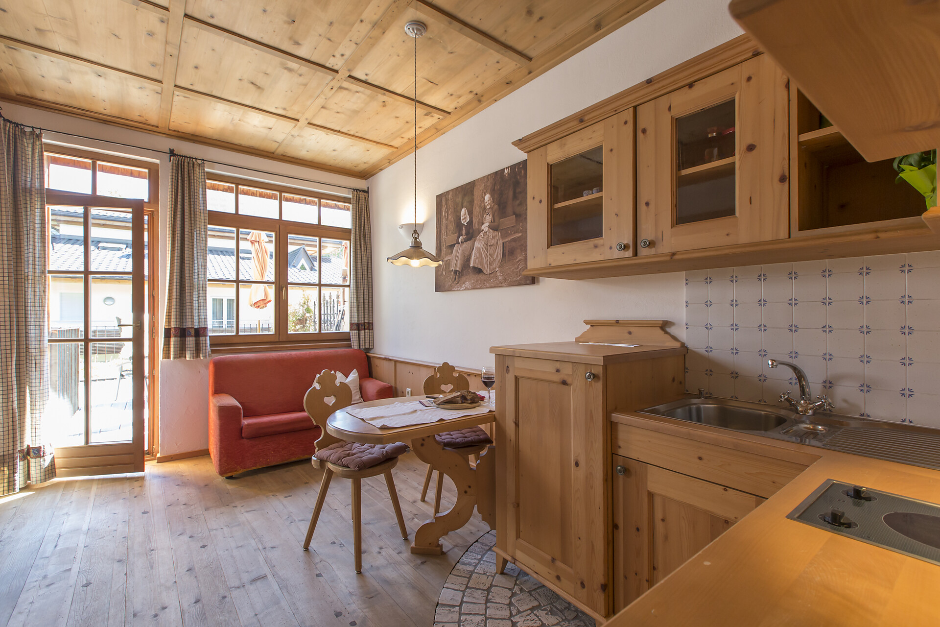 App.3 Küche mit Terrasse