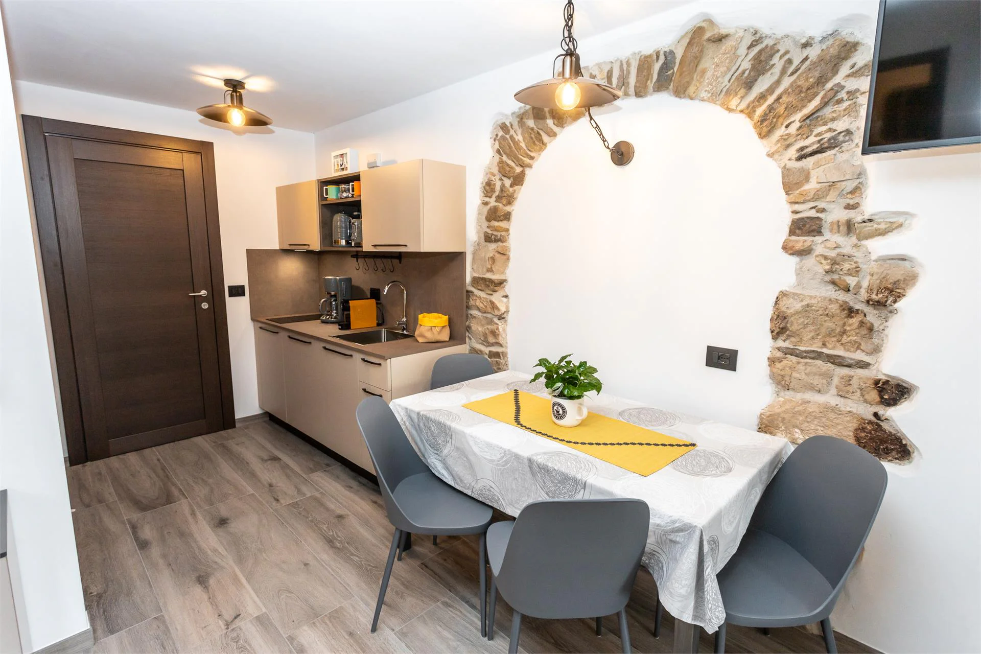Agriturismo E-Cinque Salorno 3 suedtirol.info