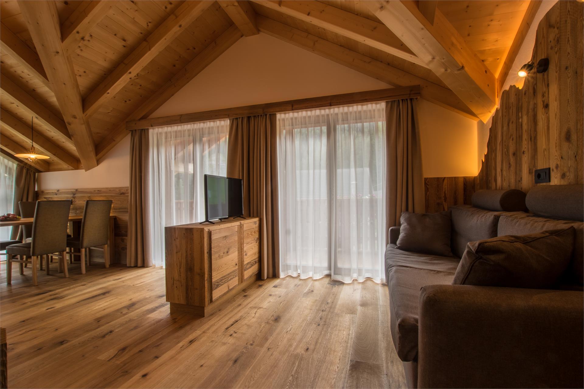 Apartments Lüch dl Cajer - Bauernhof San Martin 12 suedtirol.info