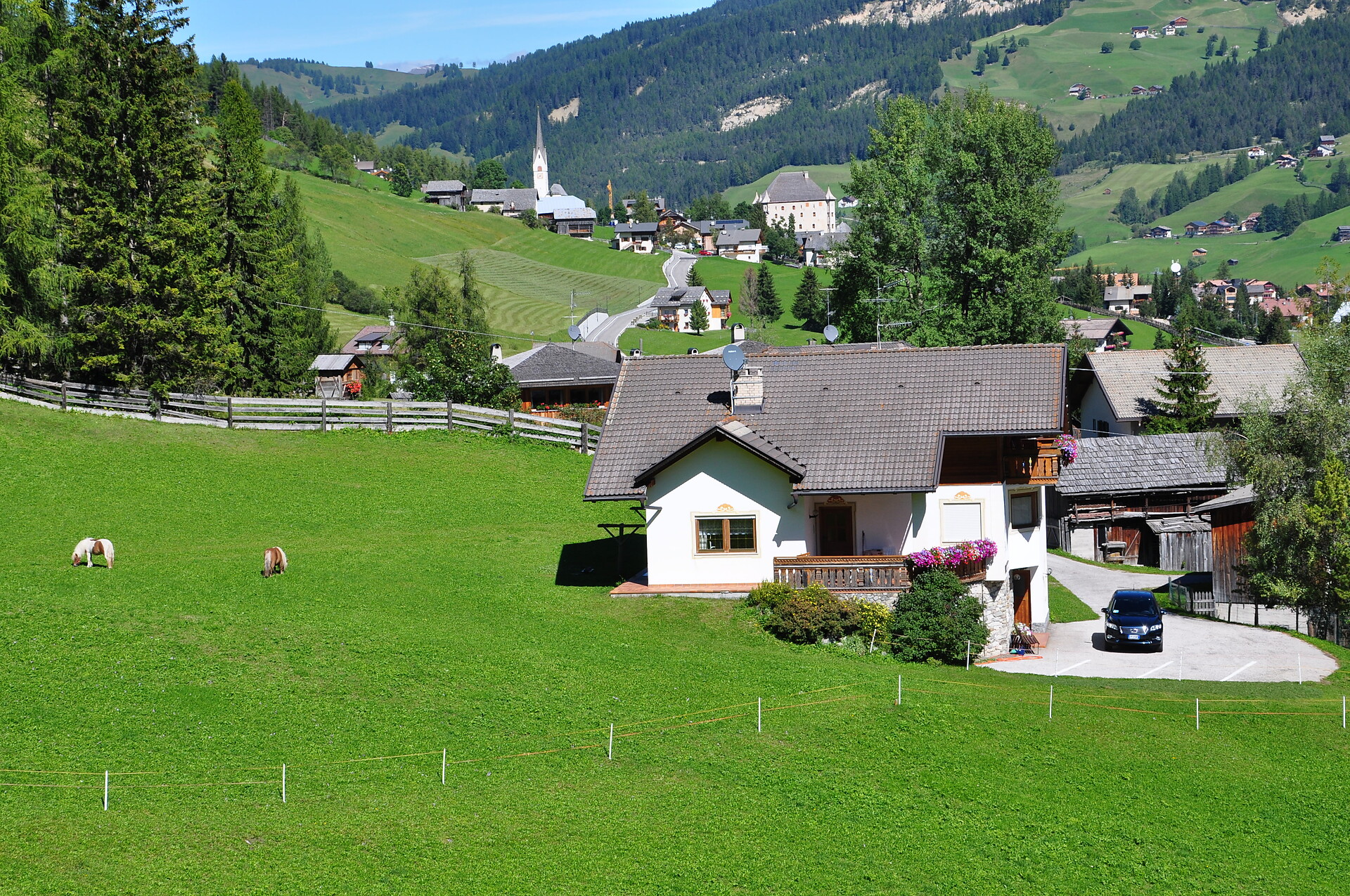 Apartments Fisti Dolomiti Superski La Villa in Alta Badia Sellaronda Dolomiti Italy
