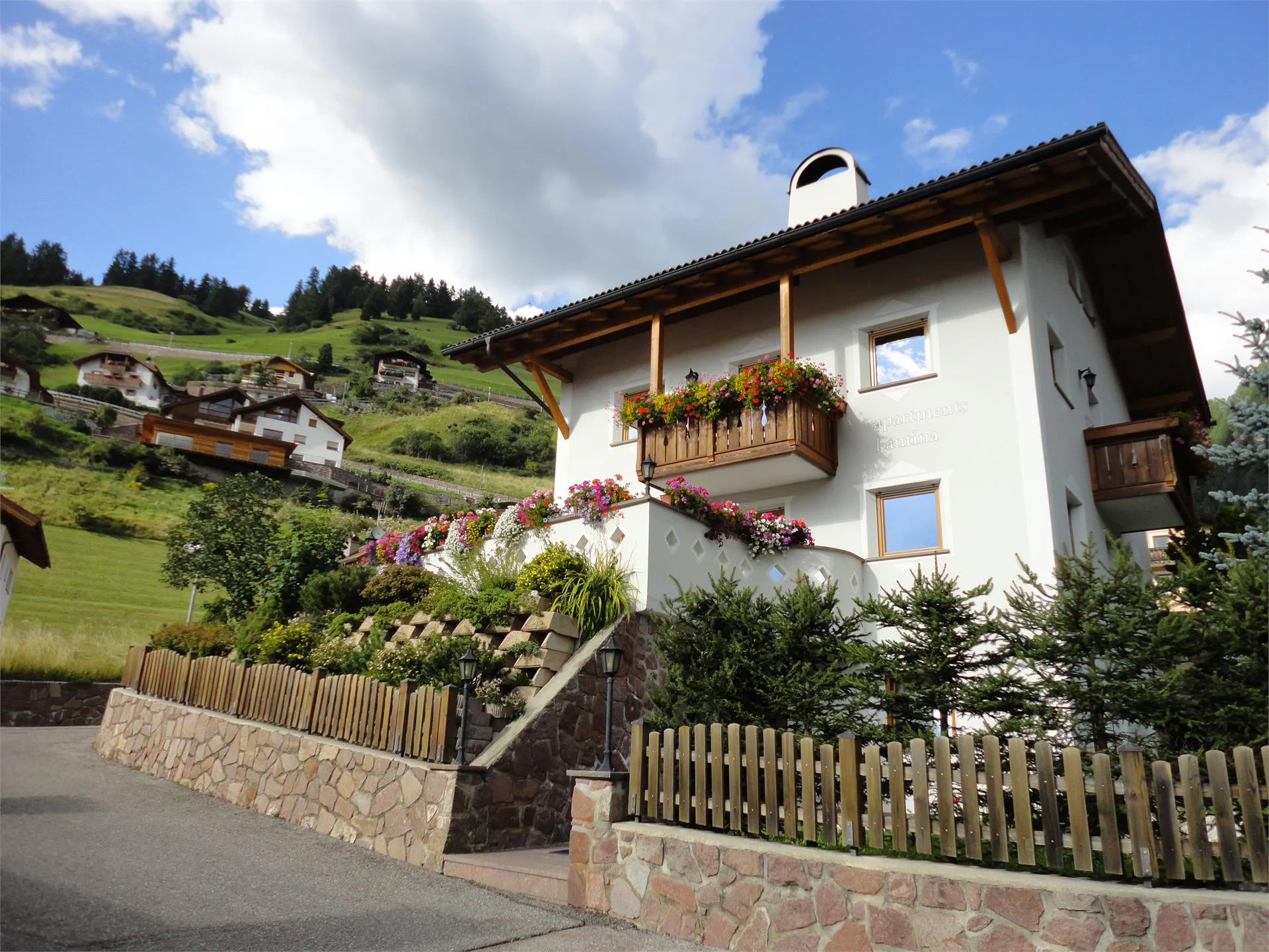 Apartments L'Antina S.Crestina Gherdëina/Santa Cristina Val Gardana 3 suedtirol.info