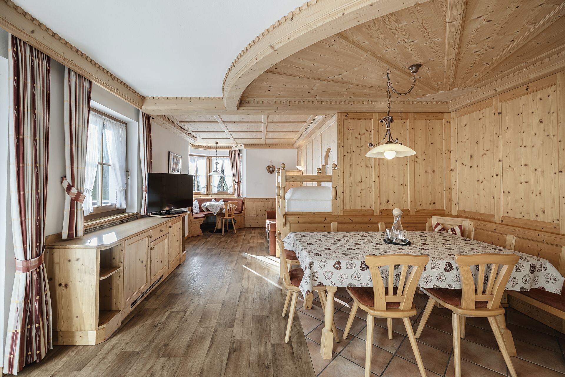 Apartments Bel Plan - Dolomites Region Val Gardena - #29 - suedtirol.info