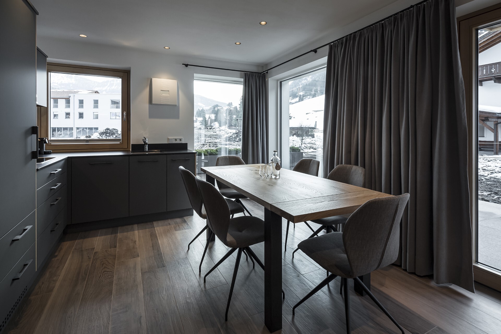 Apartment 7