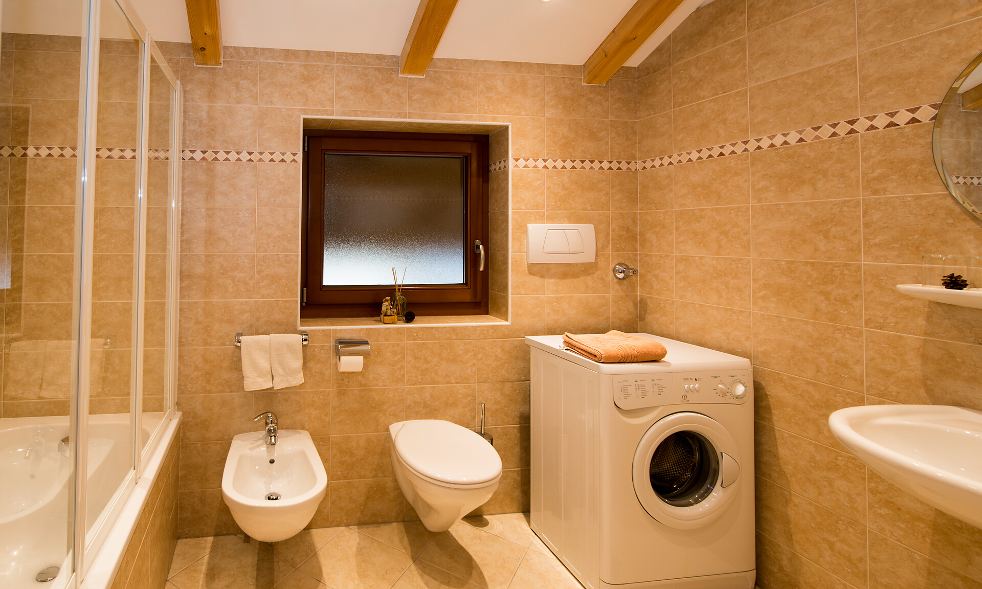 bagno con pavimento riscaldato