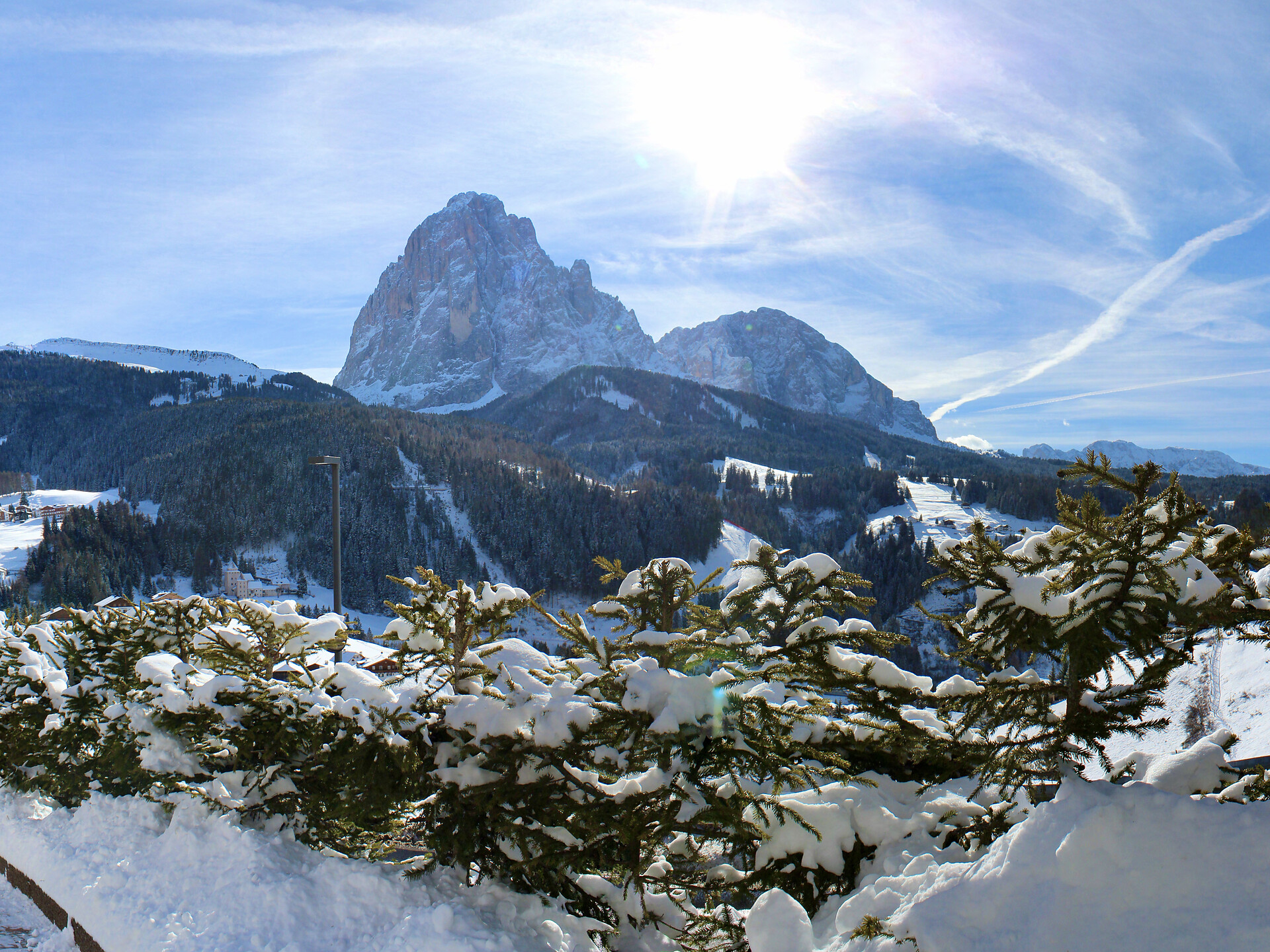 Aussicht auf dem Langkofel und Plattkofel (Winter)