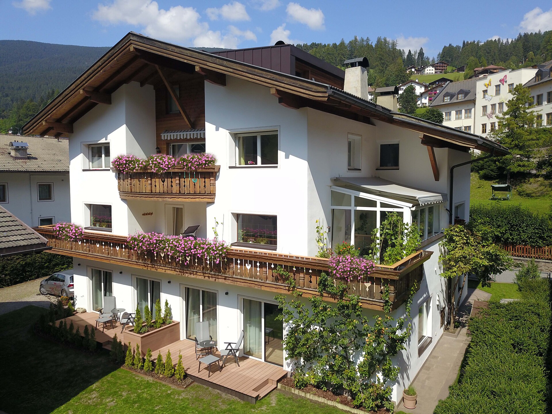 Apartments Montblanc