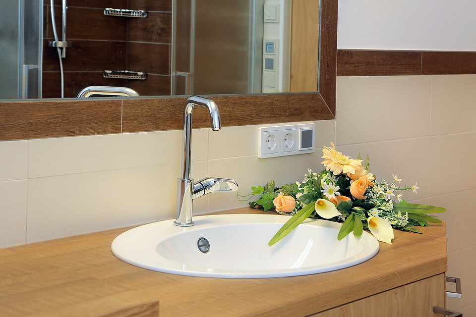 Detail Bathroom