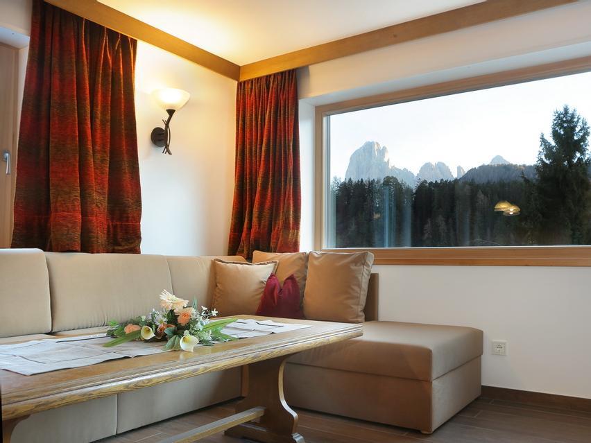 Apartments Kristyn Urtijëi/Ortisei 1 suedtirol.info