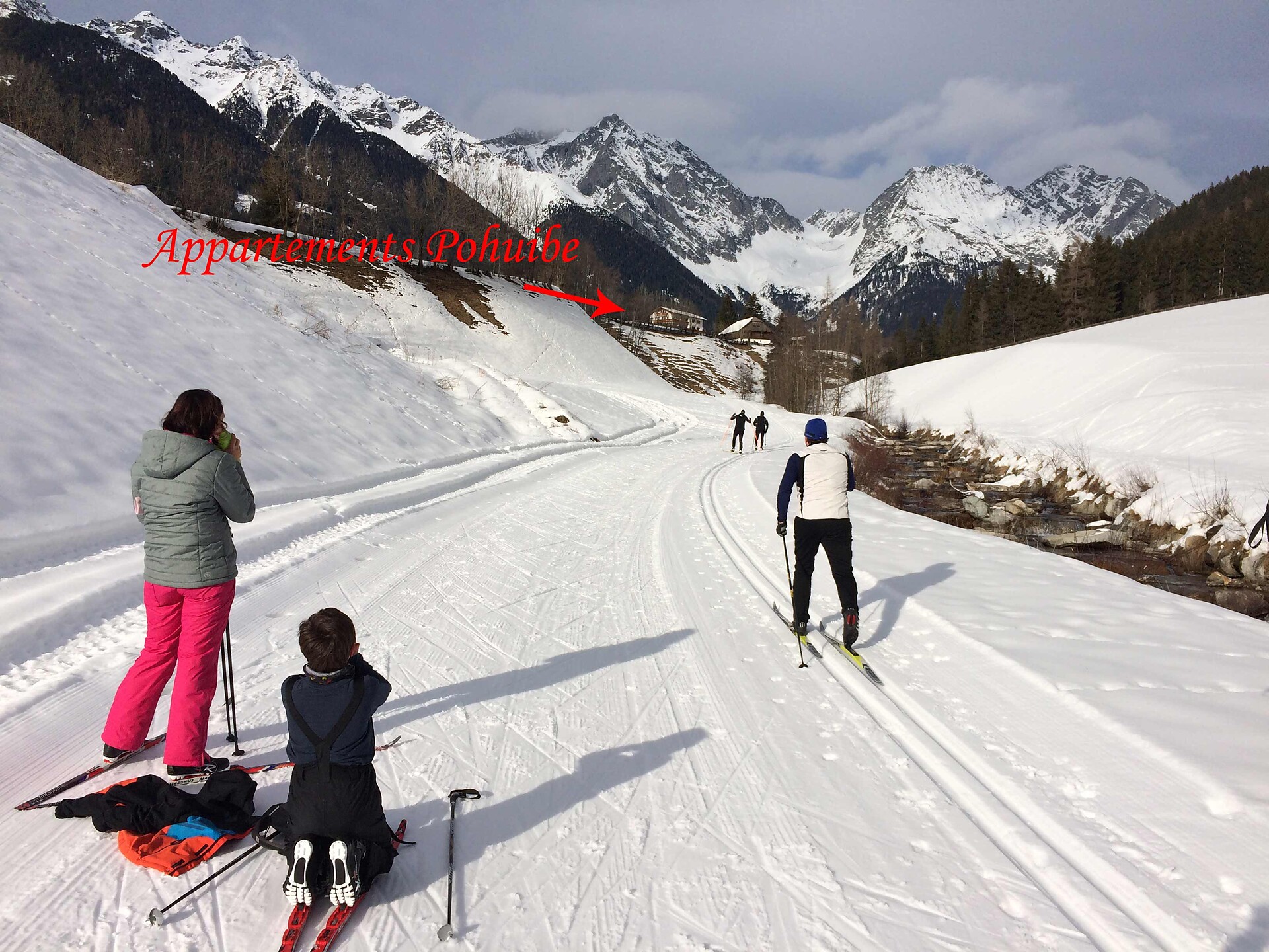 cross skiing