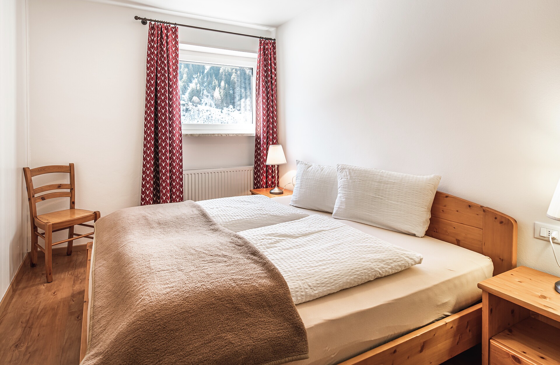 dobble room Saslong view