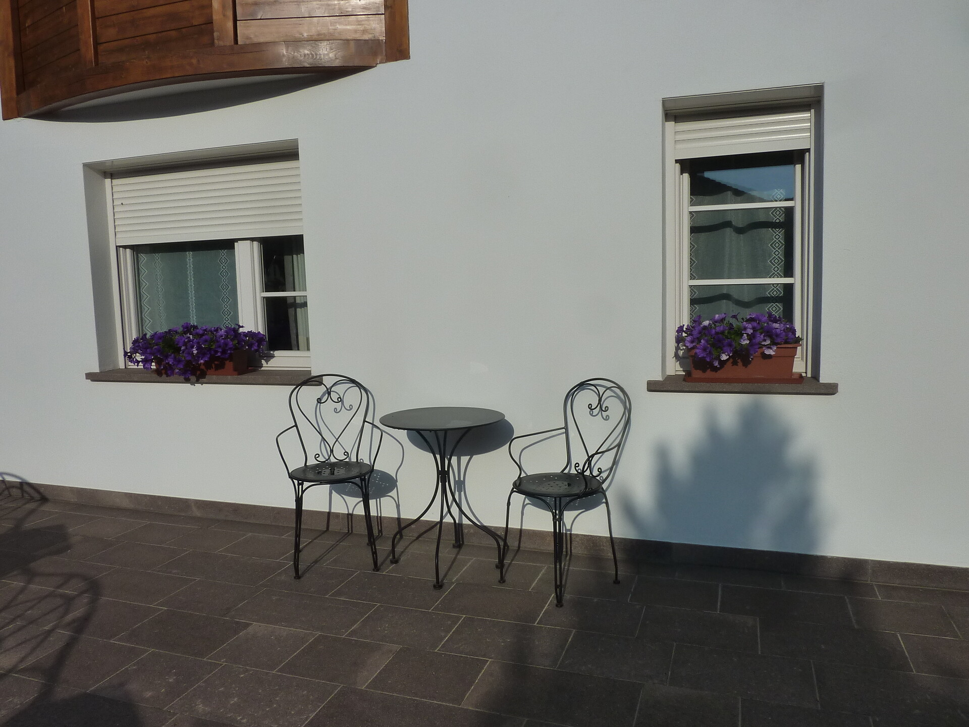 Apartments Valpinoi