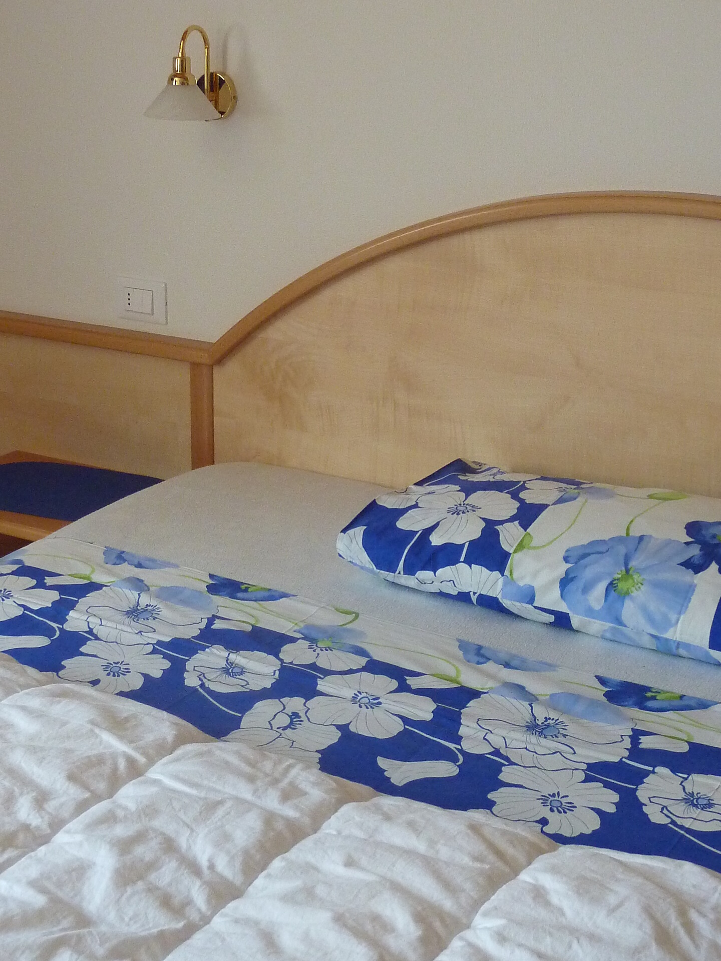 Apartments Valpinoi